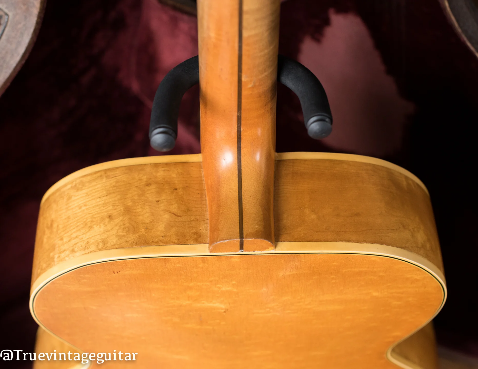1941 Gibson ES-300 - Image 11