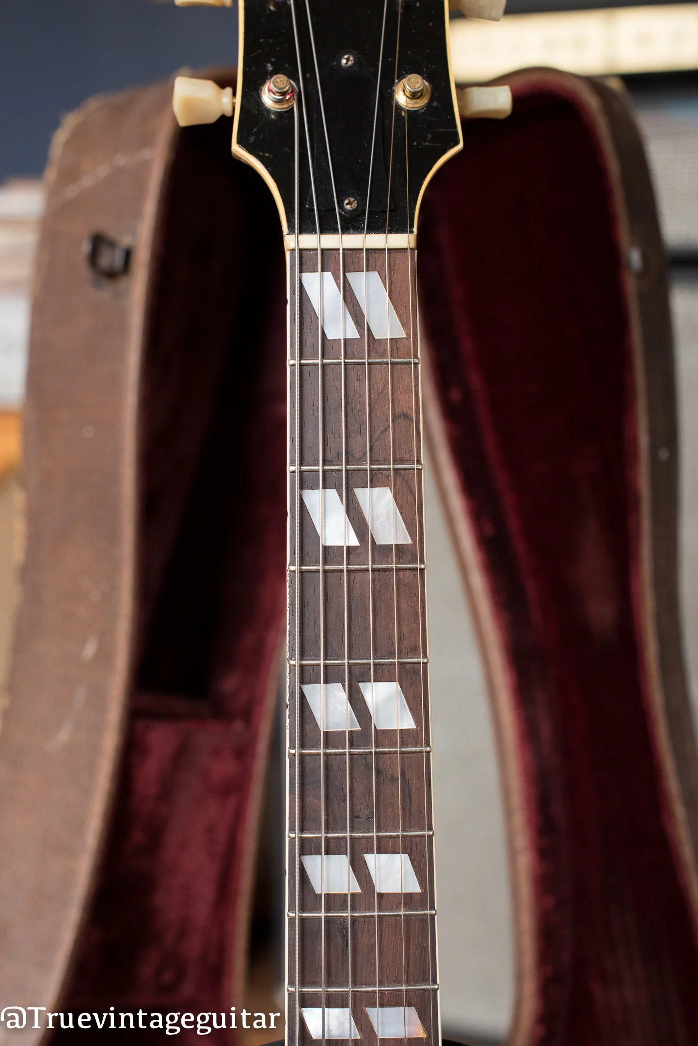 1941 Gibson ES-300 - Image 6