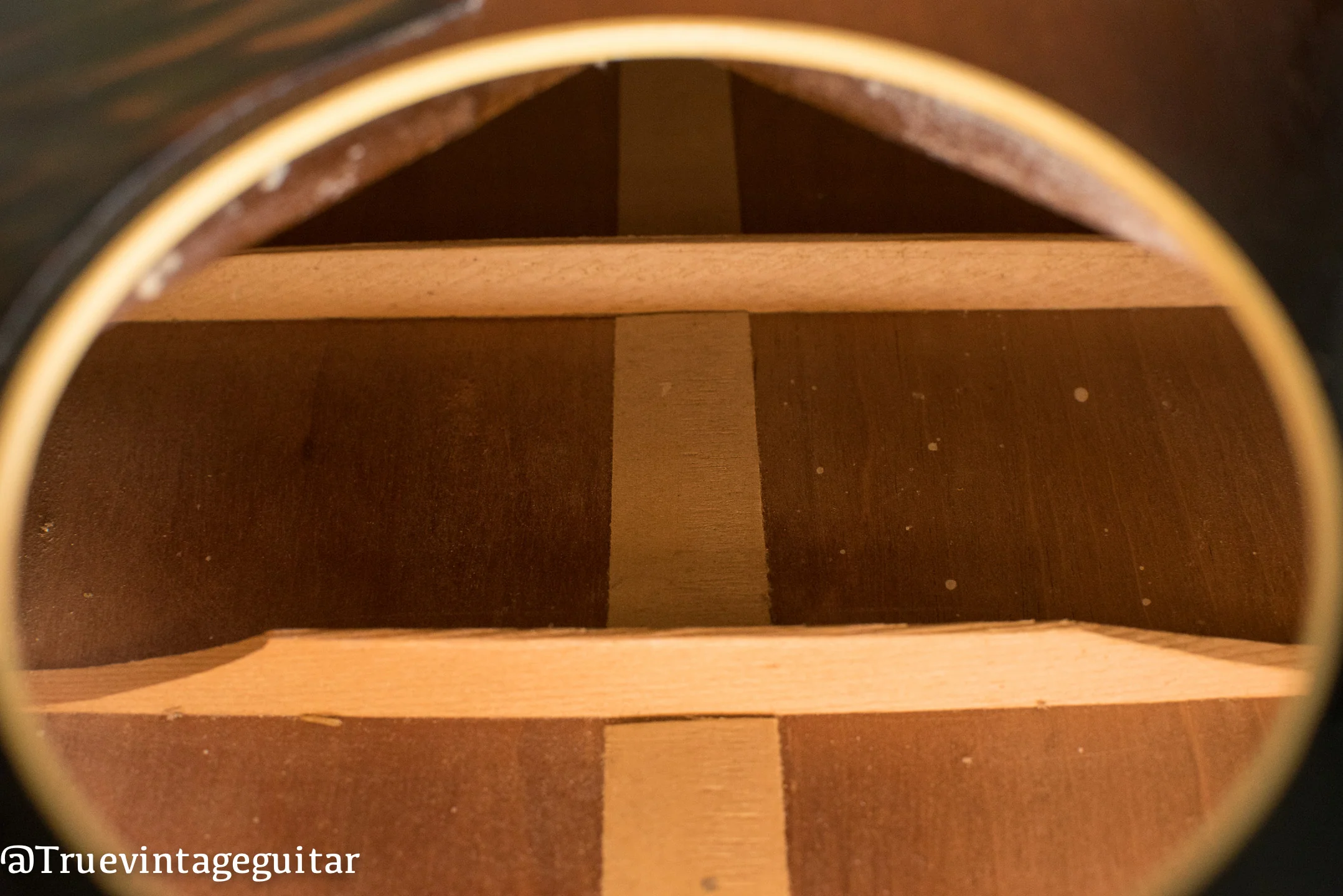 1943 Gibson L-00 Maple Rims - Image 29