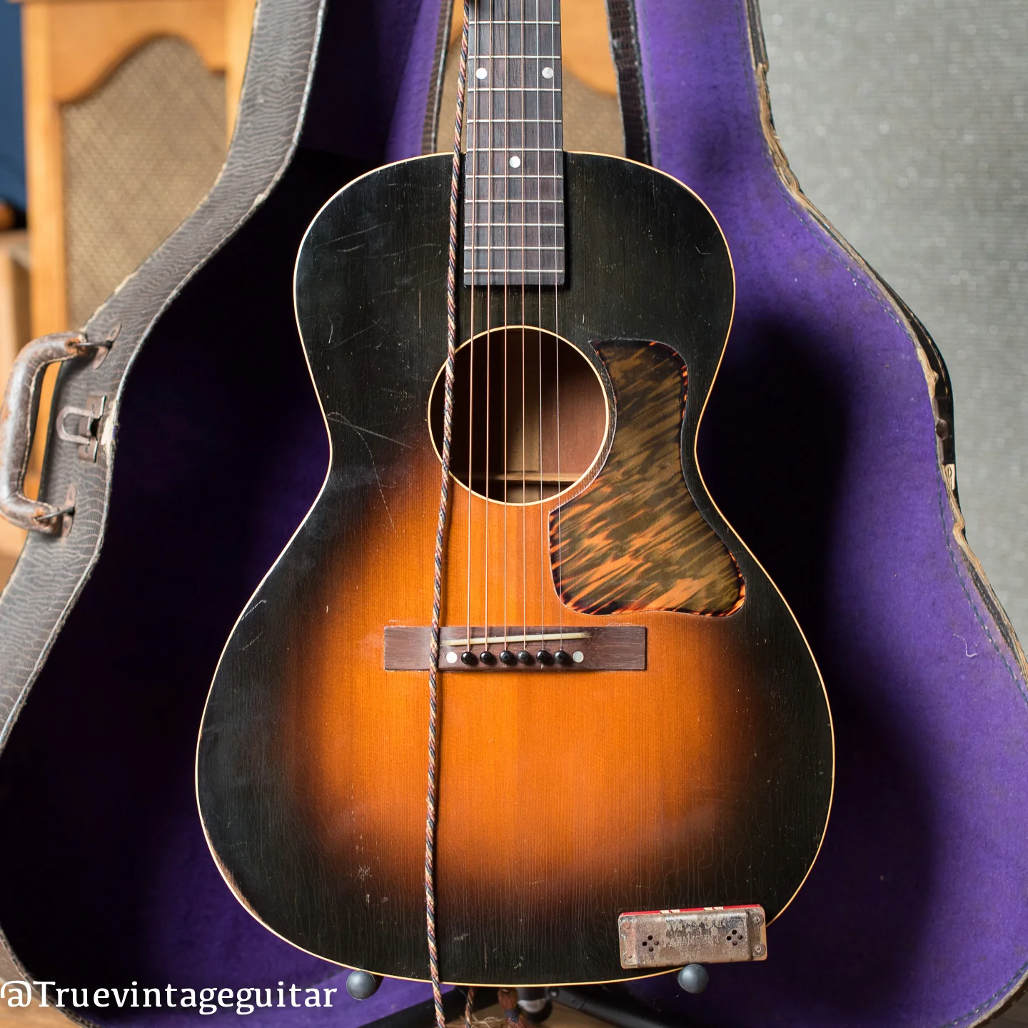 1943 Gibson L-00 Maple Rims - Image 3