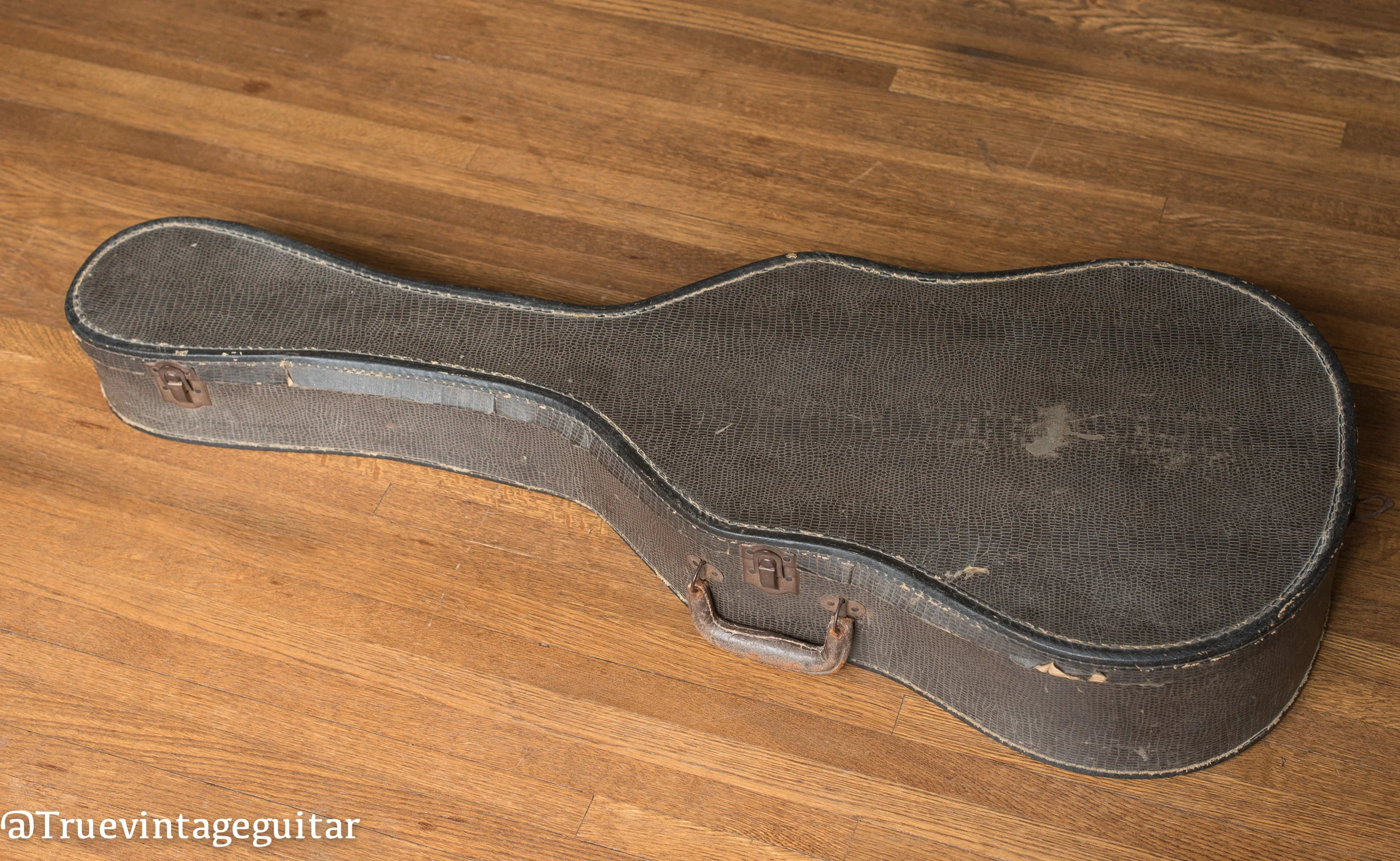 1943 Gibson L-00 Maple Rims - Image 31