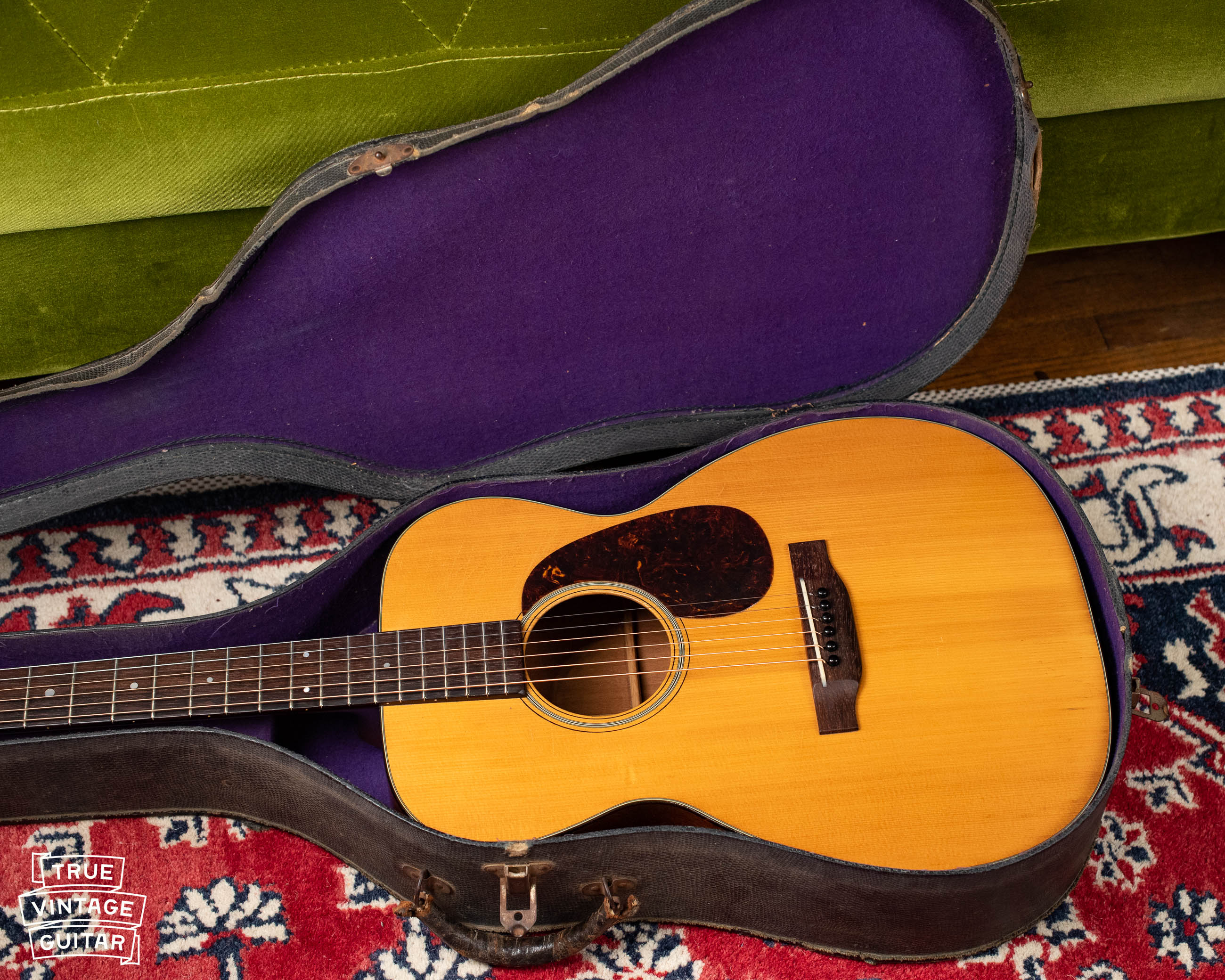 1943 Martin 00-18 guitar with case - Image 10
