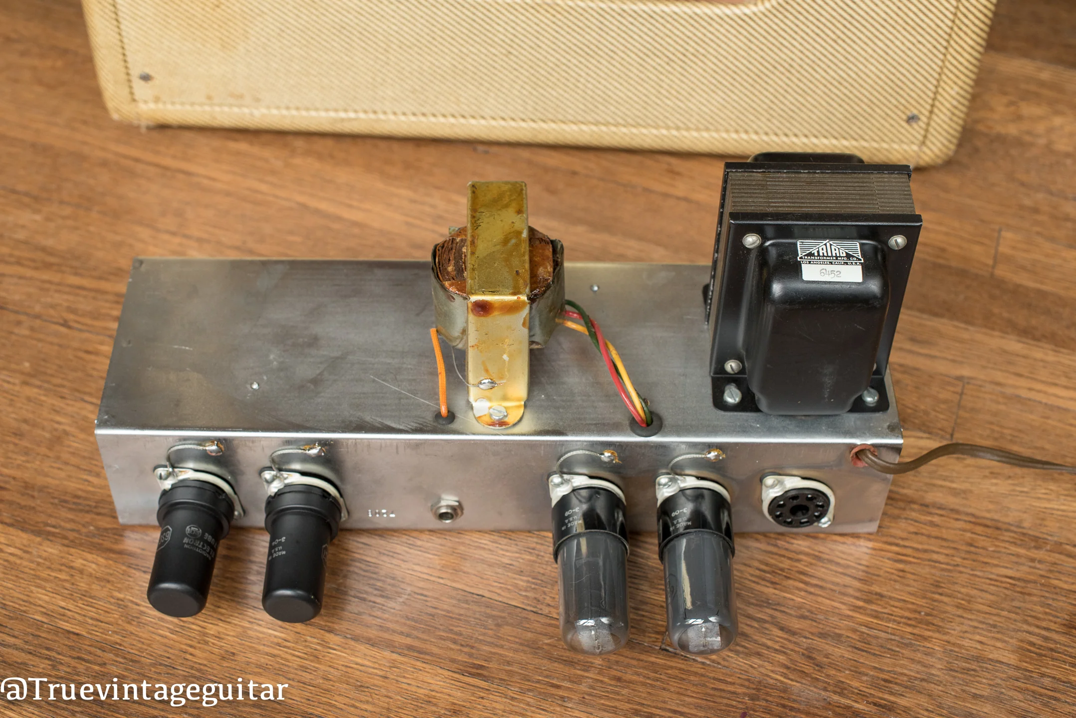 1953 Fender Deluxe 5B3 - Image 12