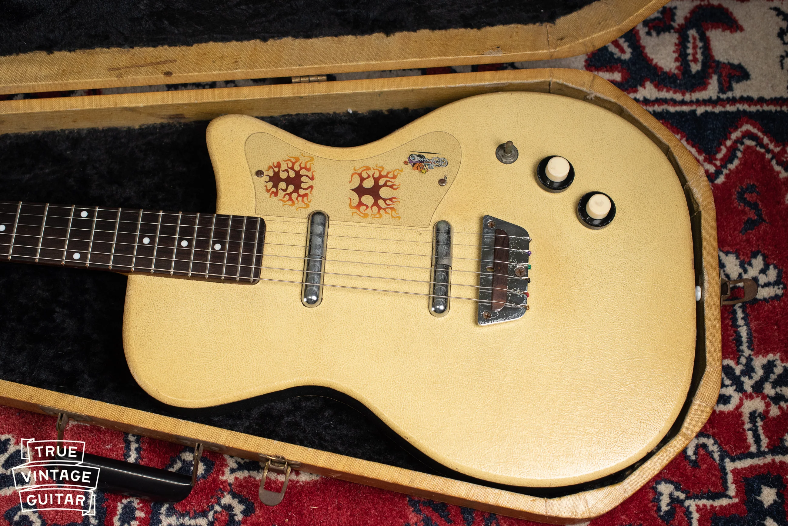 1956 Danelectro U-2 Grained Ivory Leatherette with case - Image 19