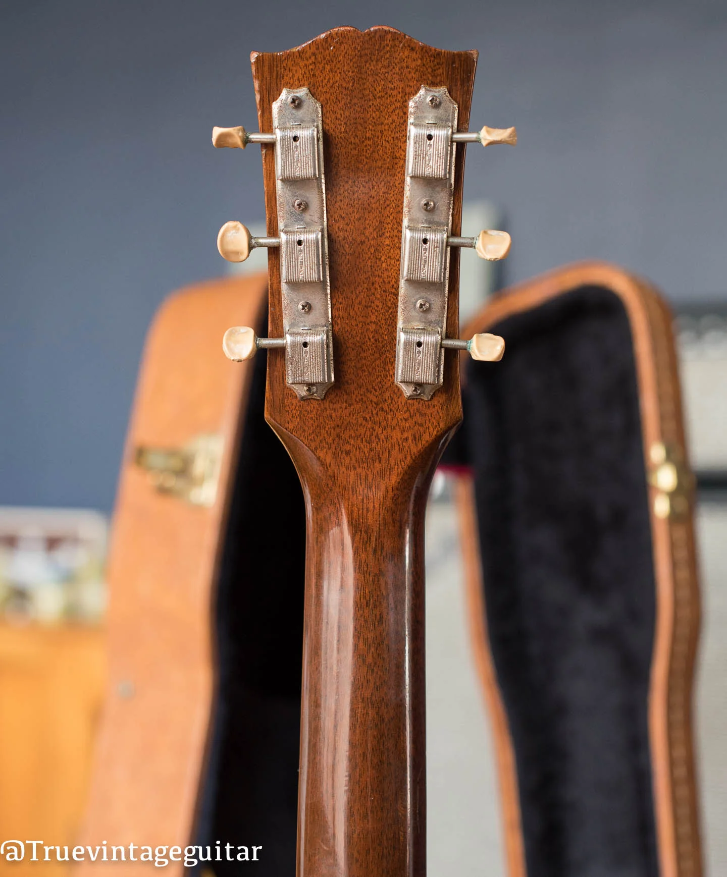 1957 Gibson J-45 - Image 11