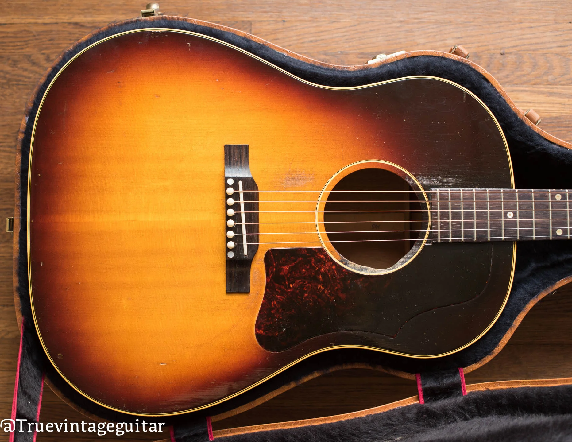 1957 Gibson J-45 - Image 15
