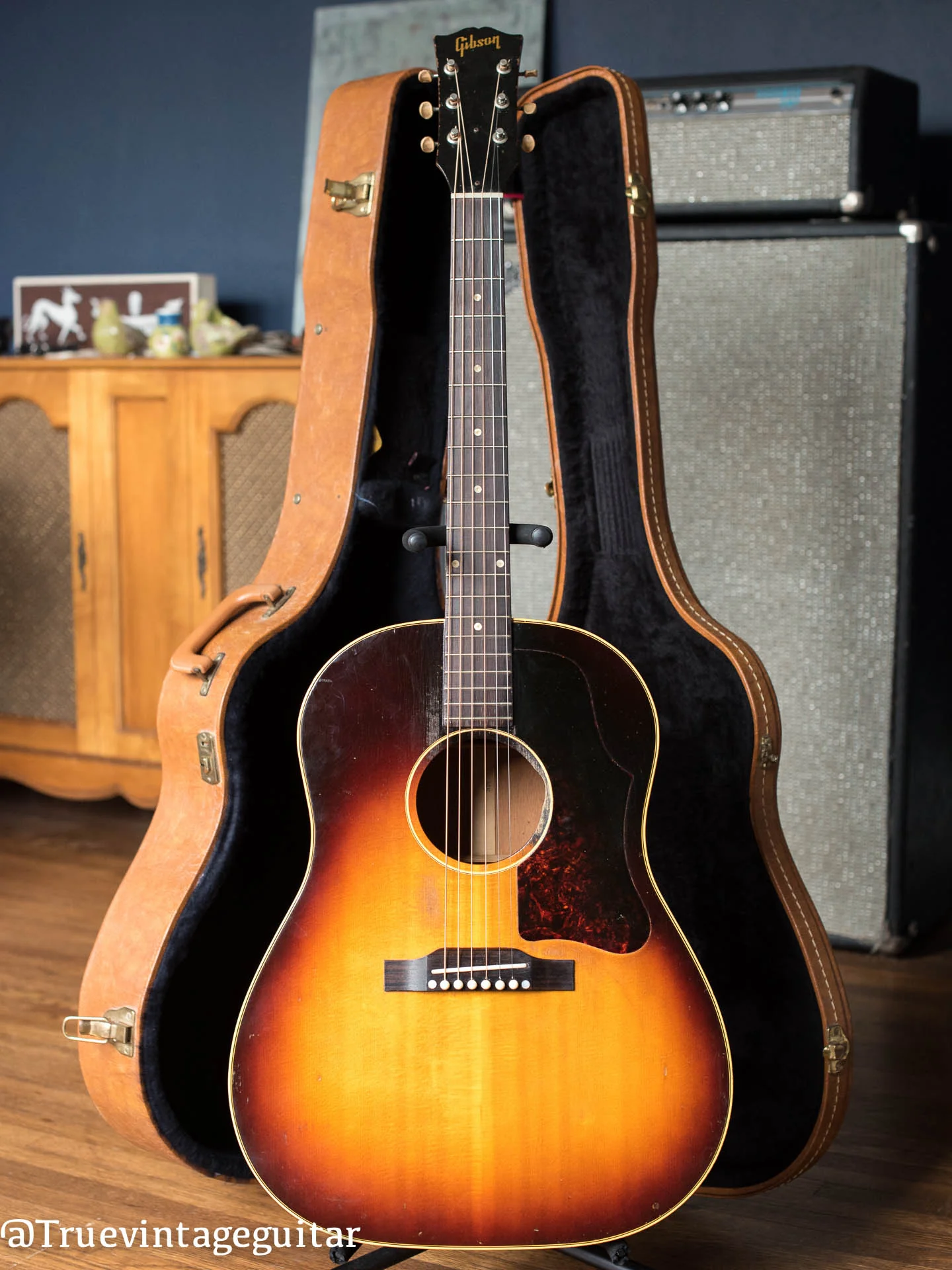 1957 Gibson J-45 - Image 2