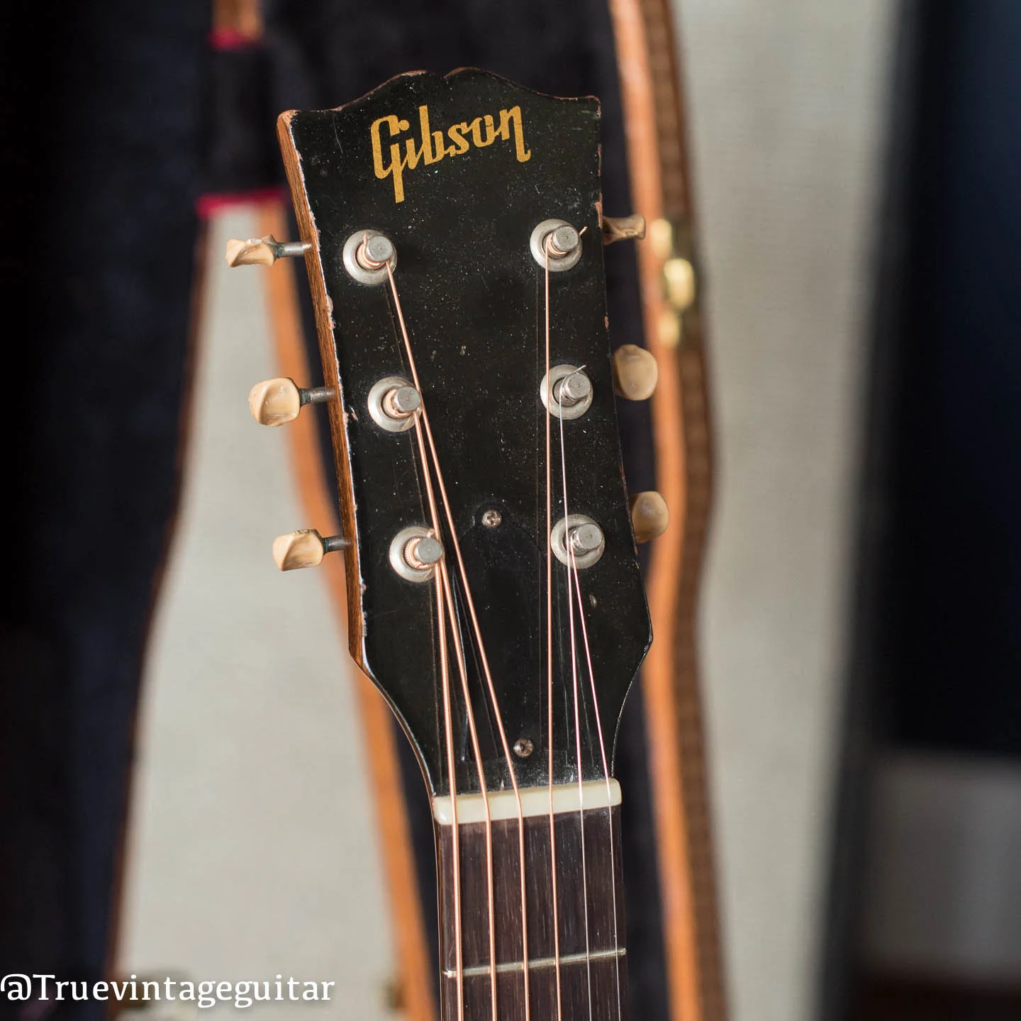 1957 Gibson J-45 - Image 7