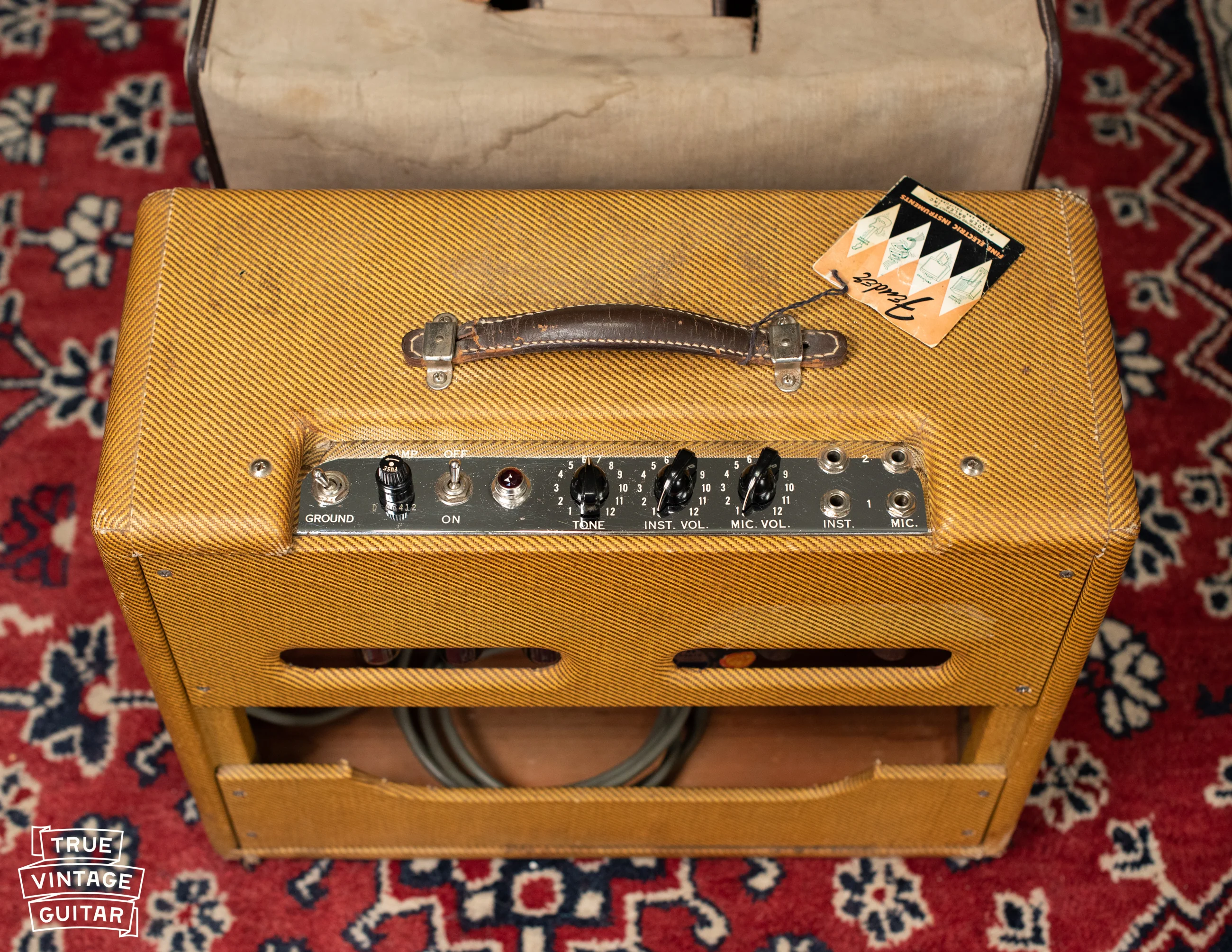 1958 Fender Deluxe Amp Tweed - Image 10