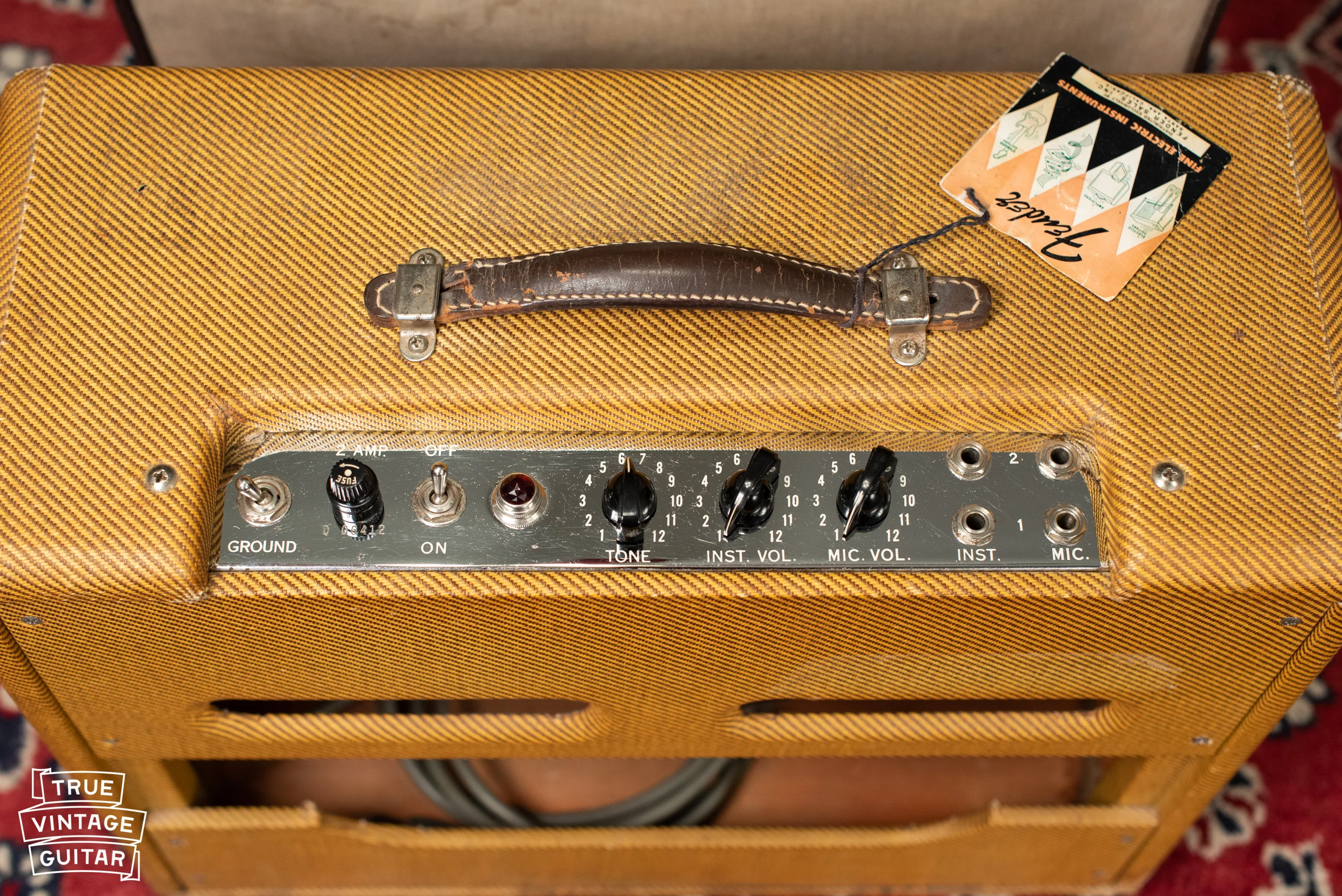 1958 Fender Deluxe Amp Tweed - Image 11