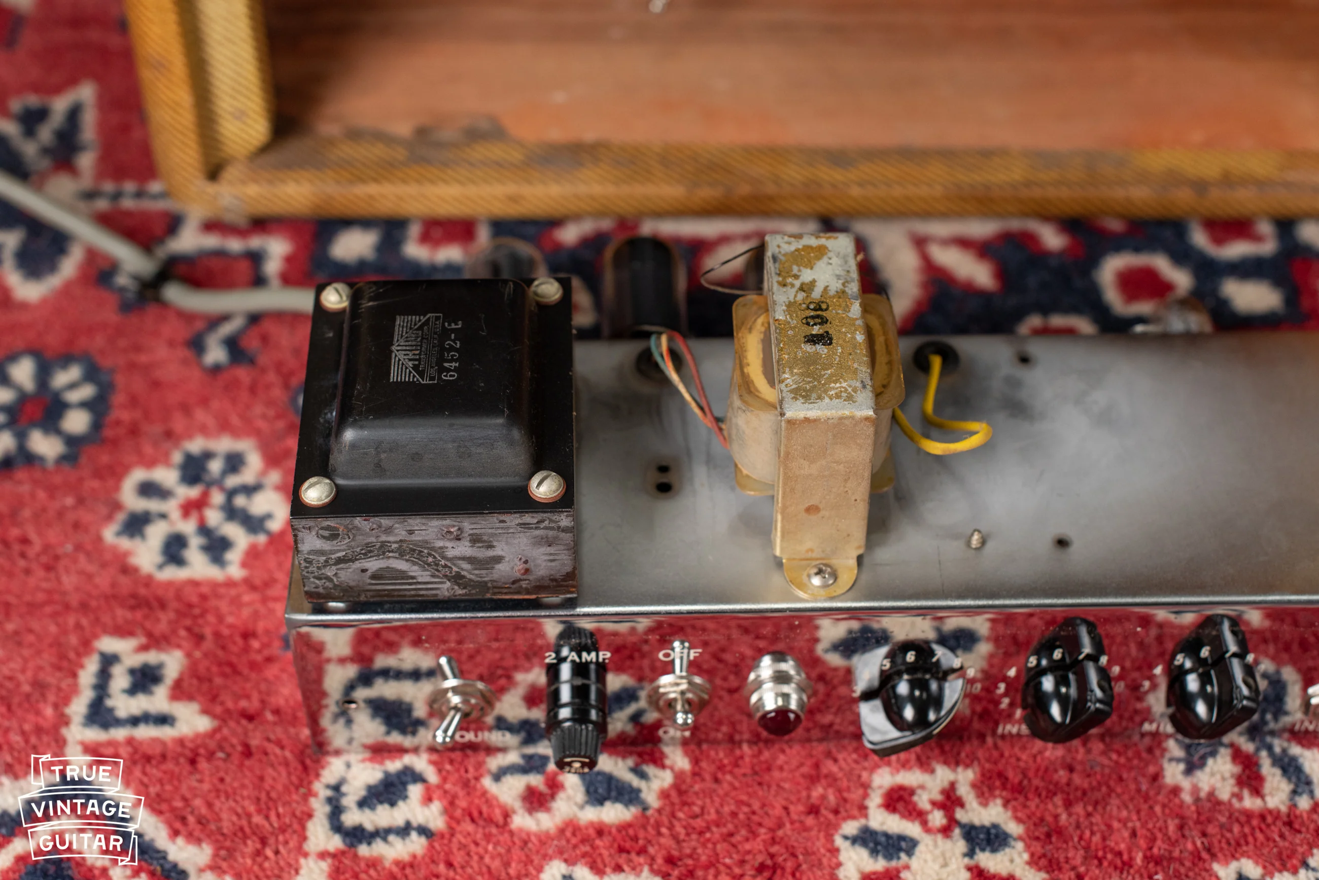 1958 Fender Deluxe Amp Tweed - Image 19