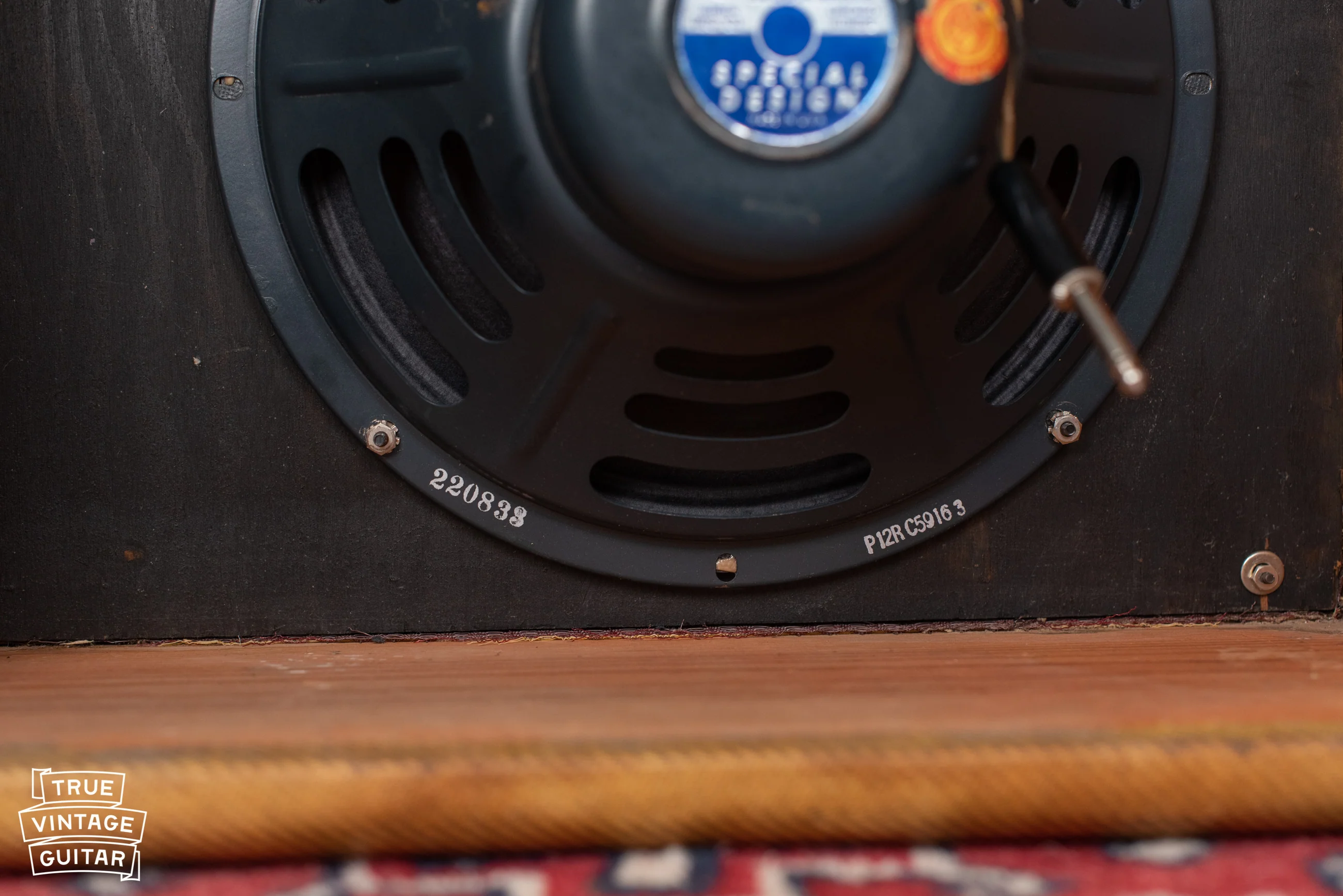 1958 Fender Deluxe Amp Tweed - Image 23