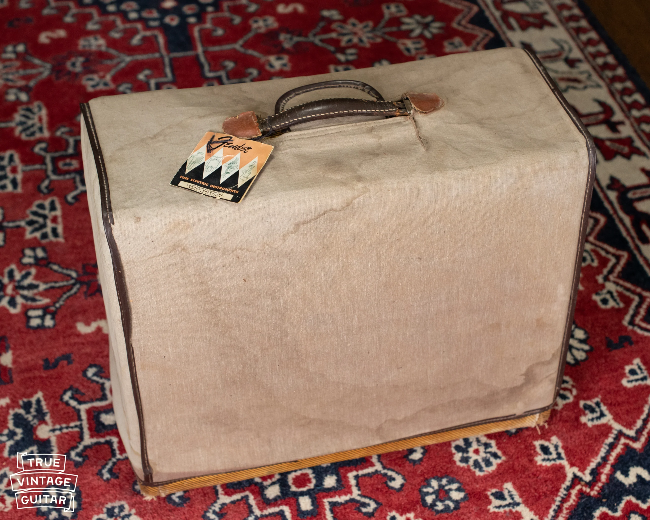 1958 Fender Deluxe Amp Tweed - Image 3