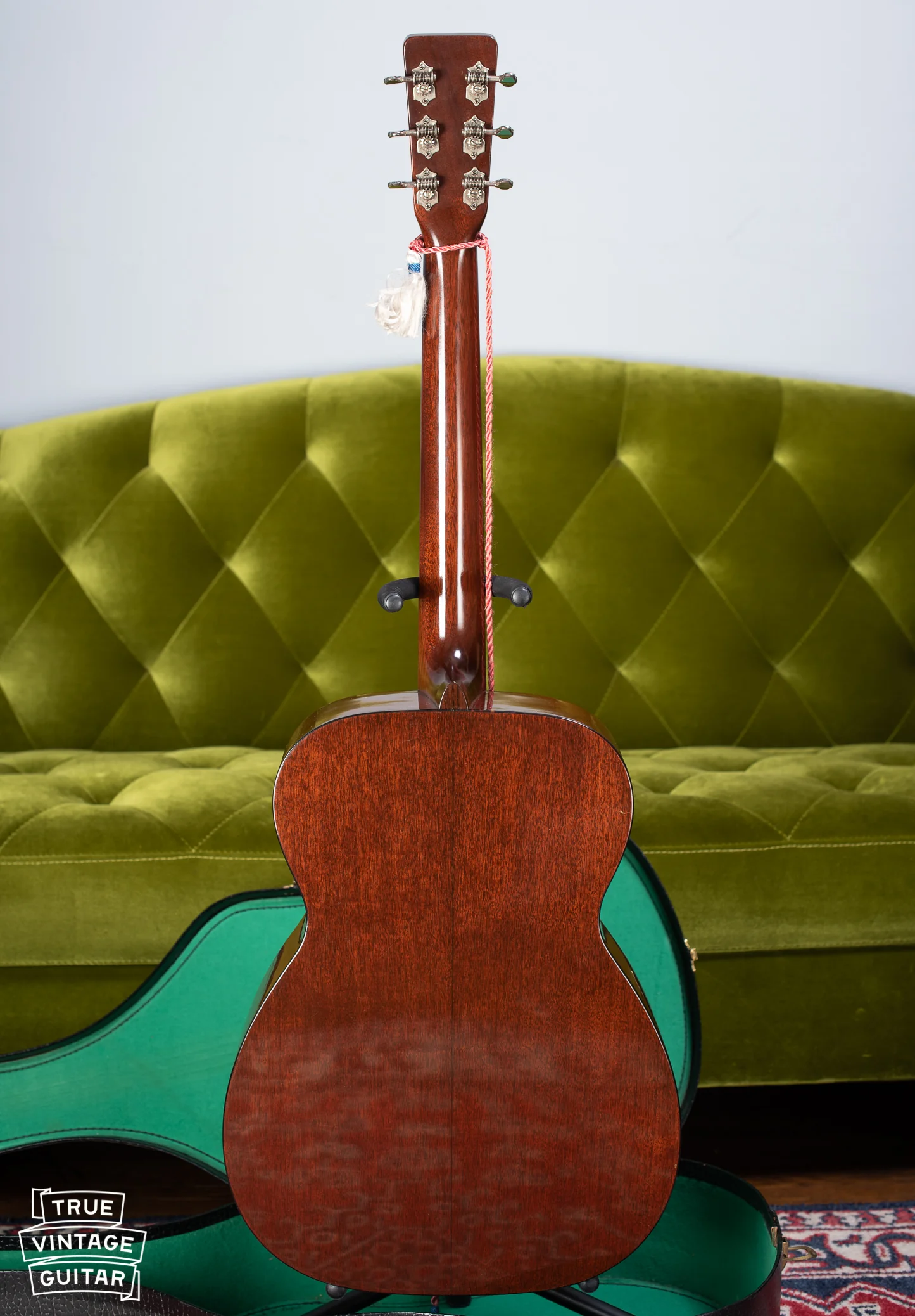 1958 Martin 00-18 - Image 3