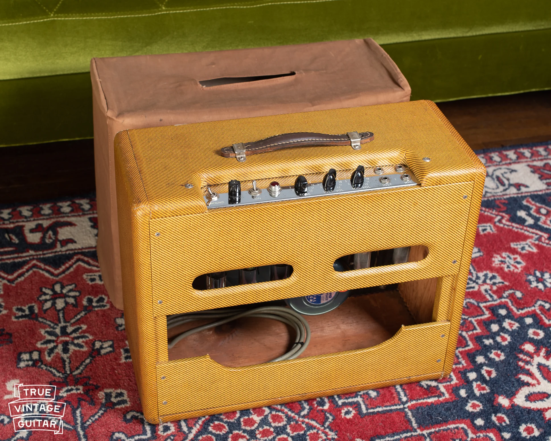 1959 Fender Deluxe Amp Tweed - Image 4