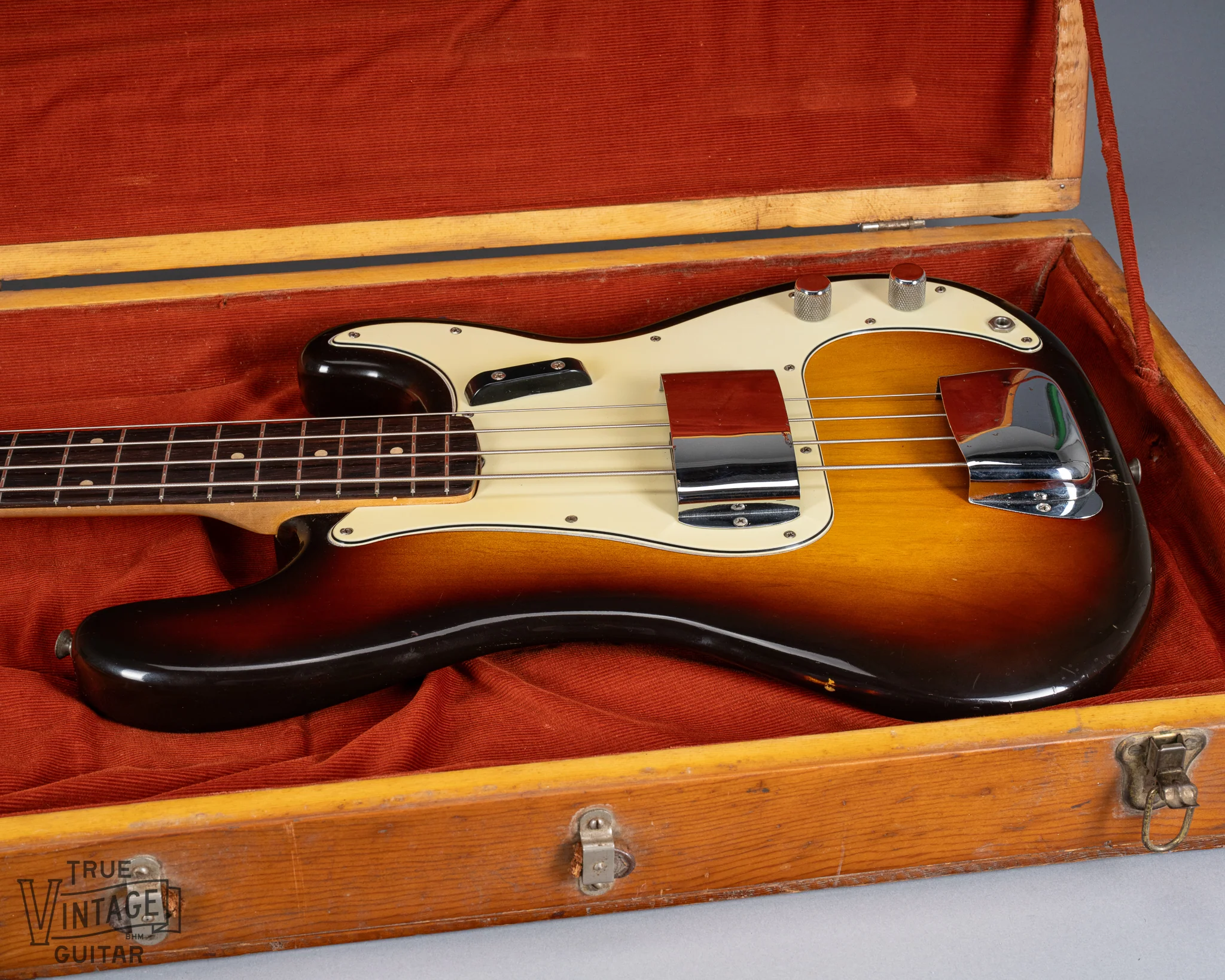 1959 Fender Precision Bass Sunburst Factory Mint Green Pickguard - Image 15