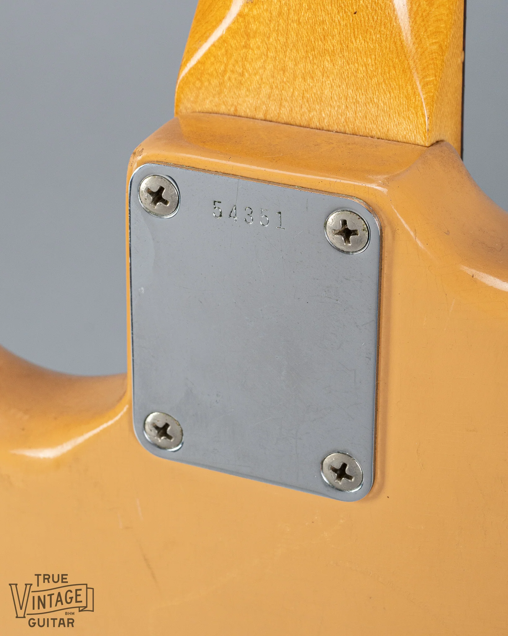 1960 Fender Musicmaster Desert Sand (3/4) - Image 11