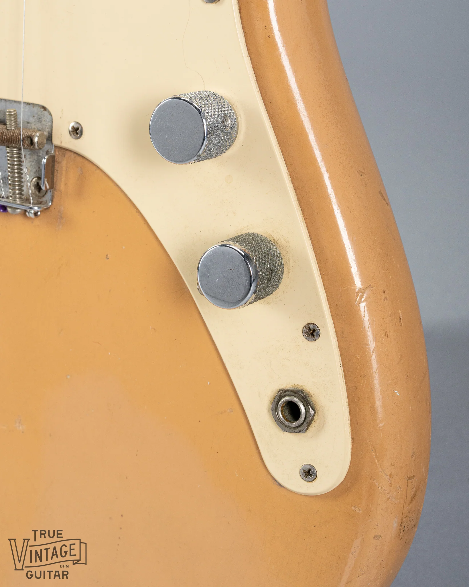 1960 Fender Musicmaster Desert Sand (3/4) - Image 12