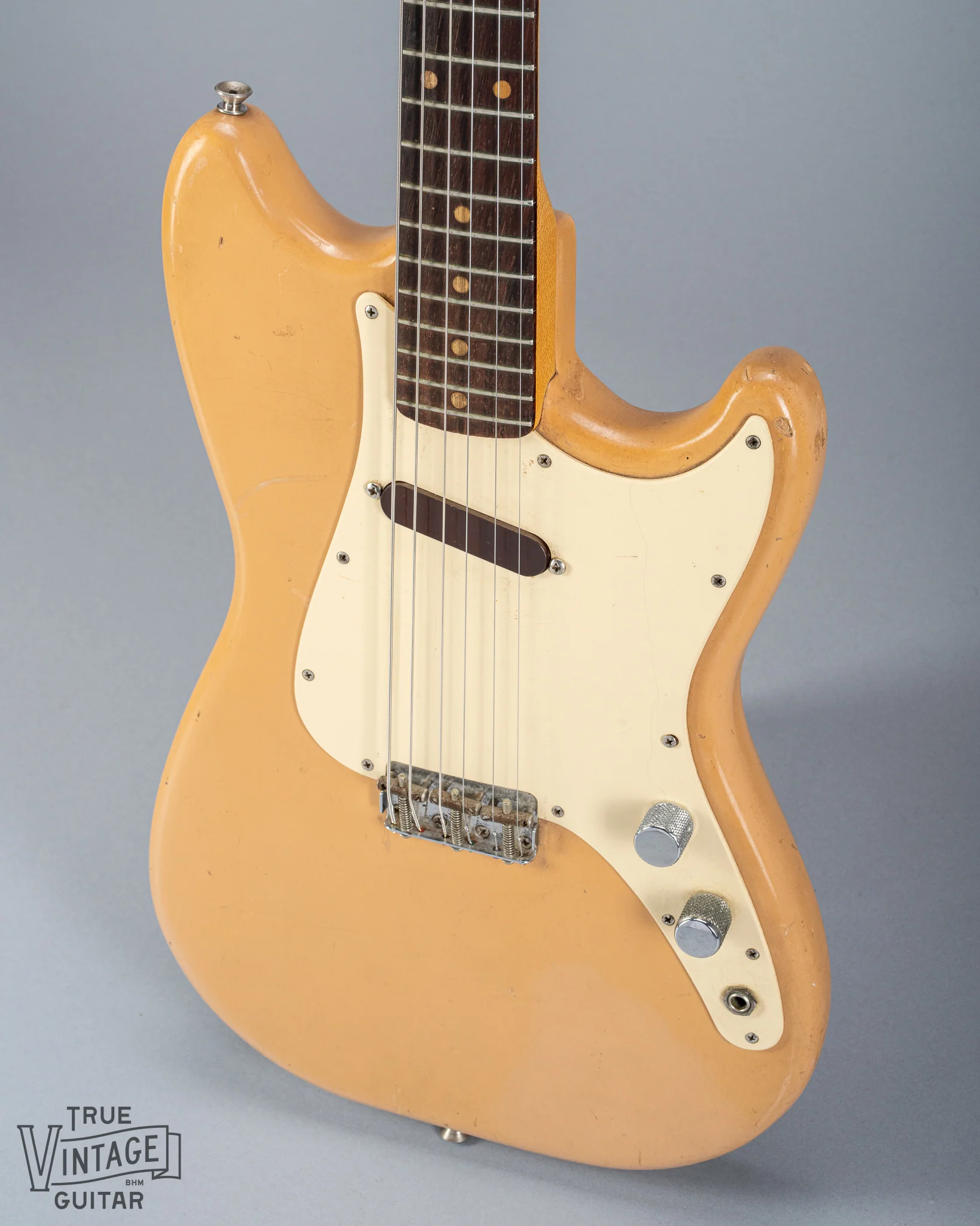 1960 Fender Musicmaster Desert Sand (3/4) - Image 5