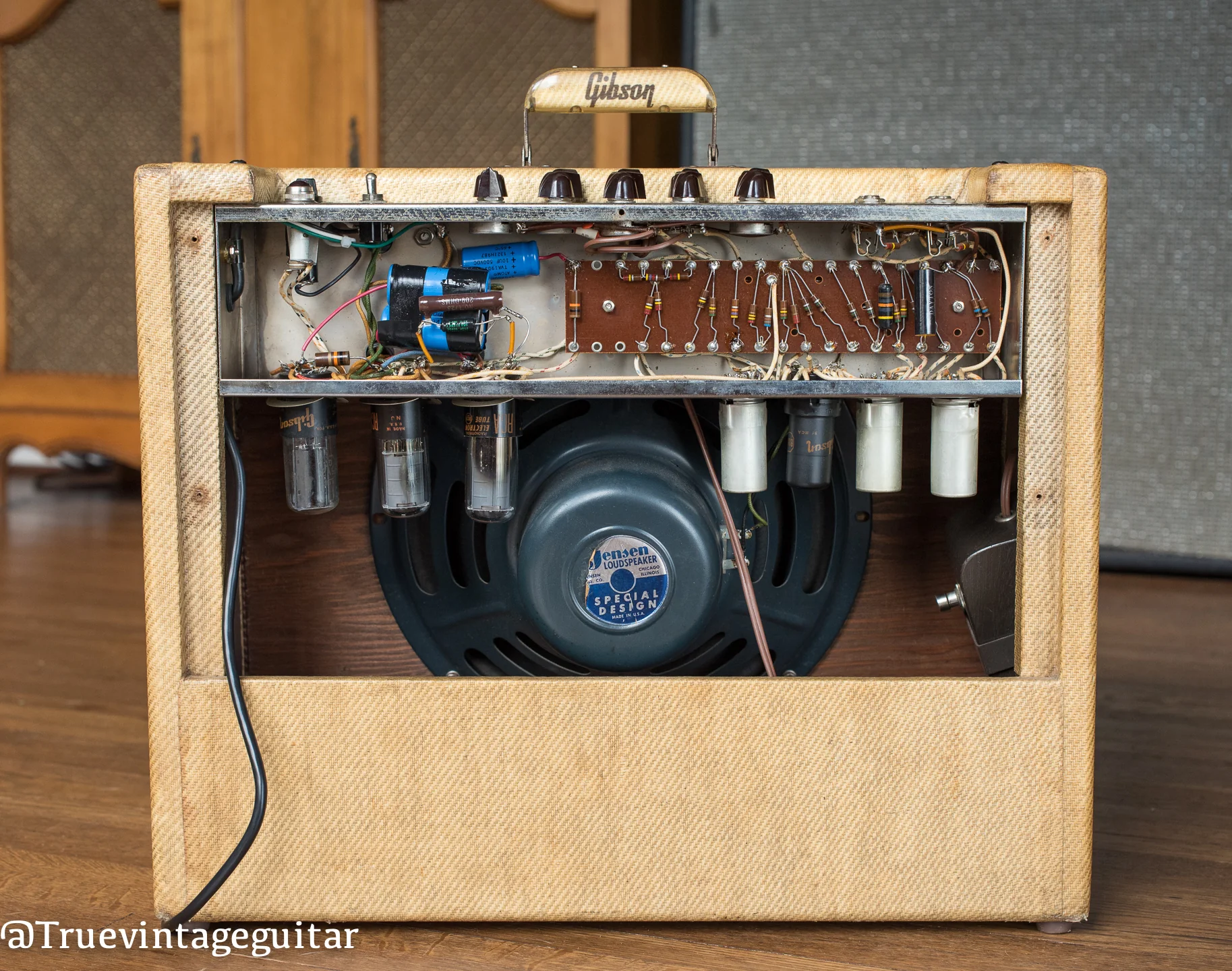 1960 Gibson GA-20T Ranger - Image 8