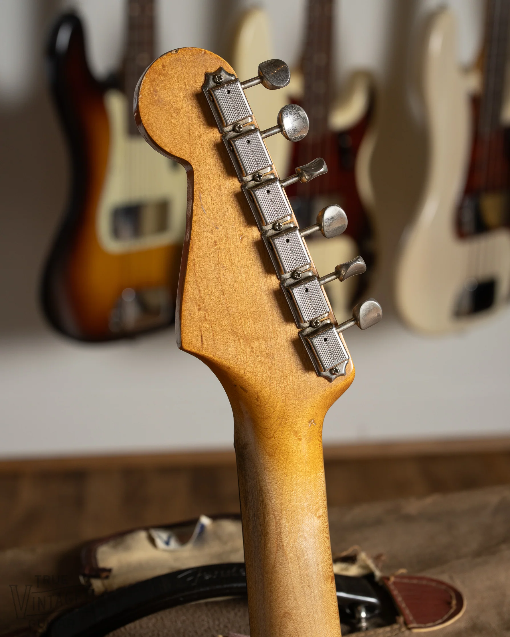 1961 Fender Stratocaster Sunburst - Image 12