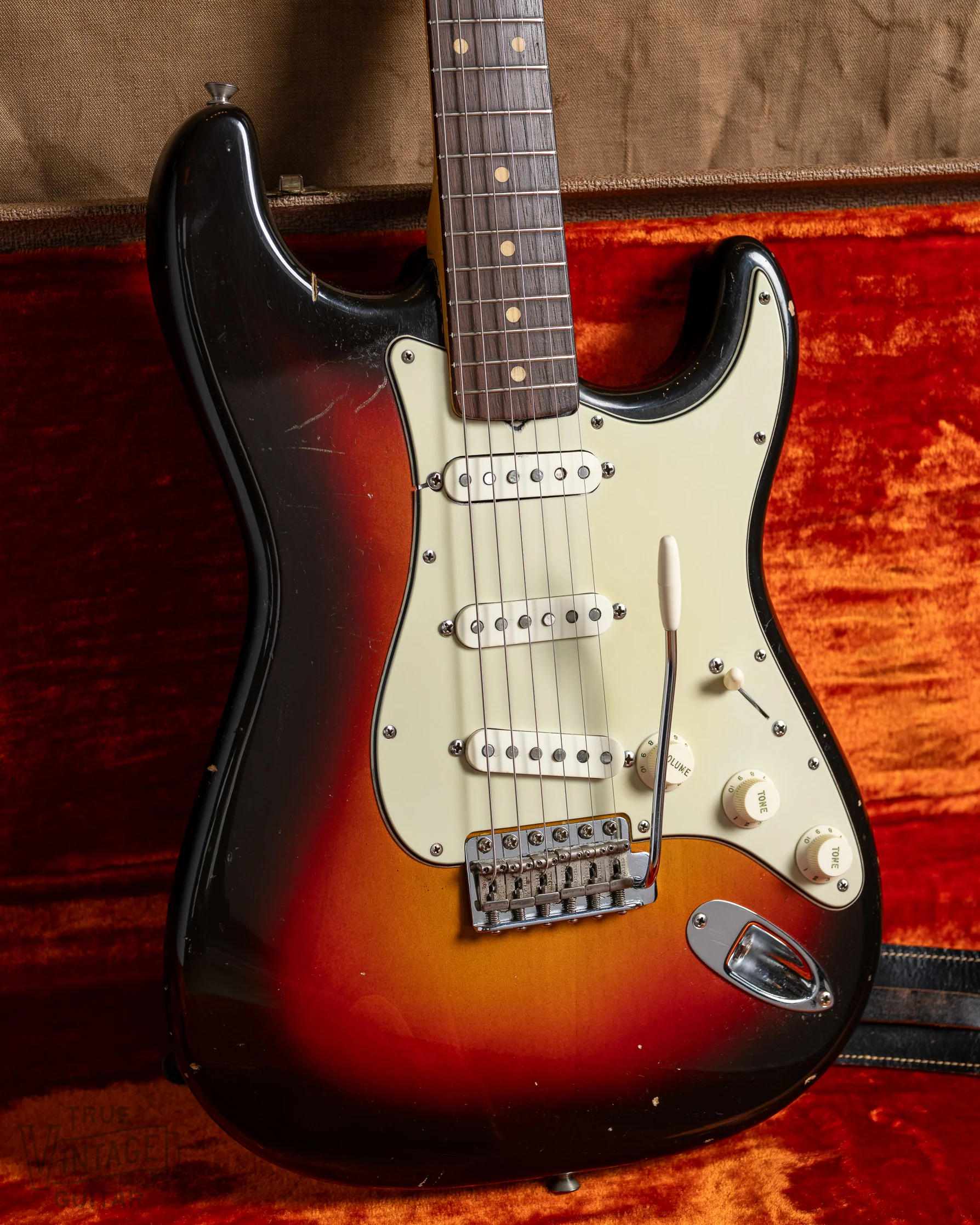 1961 Fender Stratocaster Sunburst - Image 3