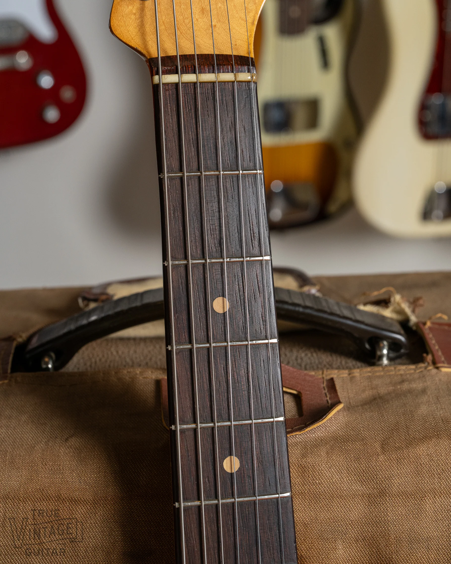 1961 Fender Stratocaster Sunburst - Image 5