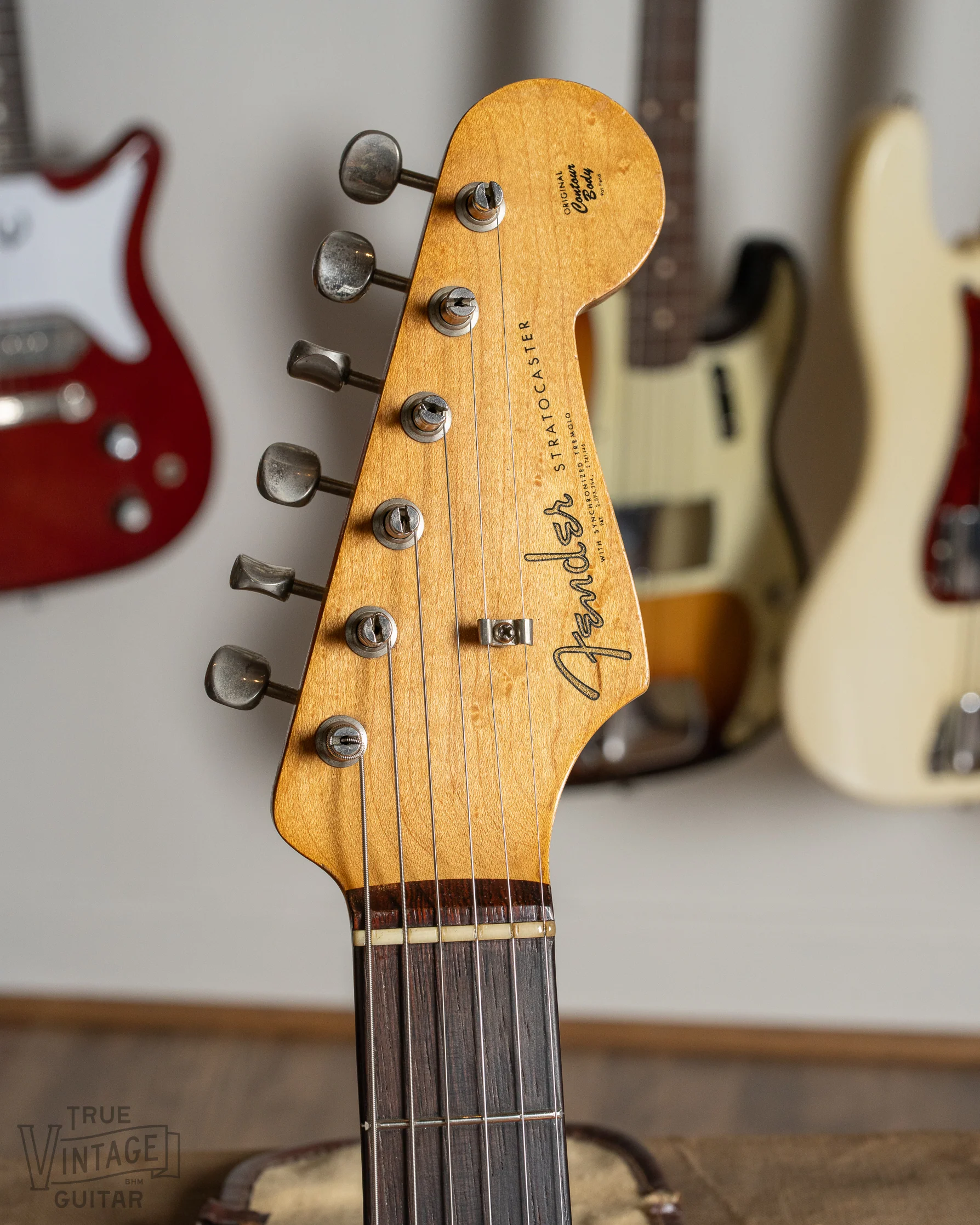 1961 Fender Stratocaster Sunburst - Image 6