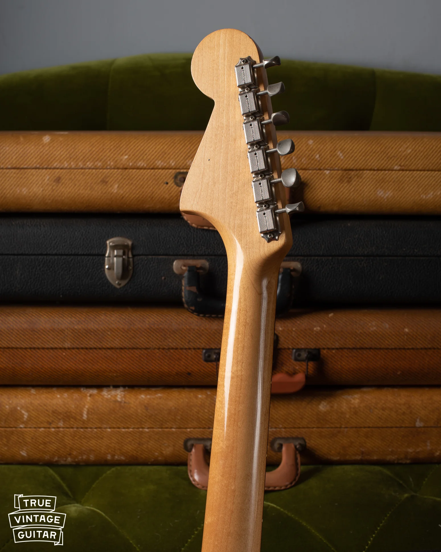 1963 Fender Jaguar Sunburst - Image 5