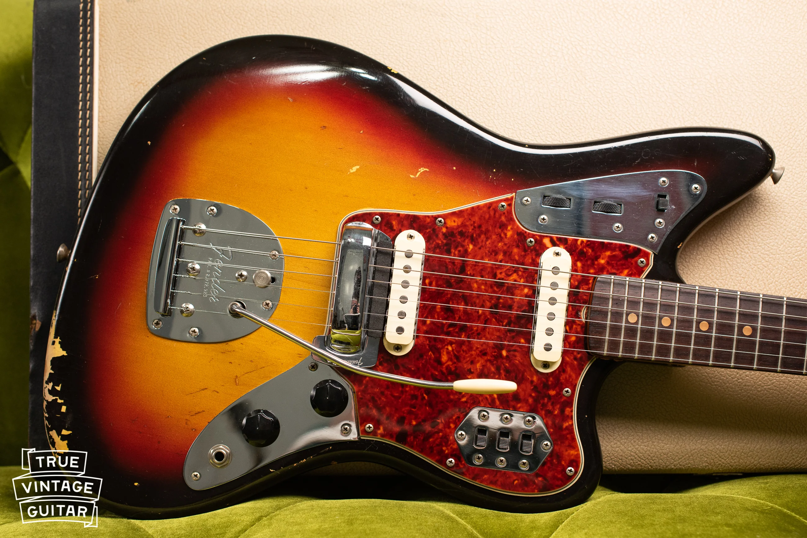 1963 Fender Jaguar Sunburst - Image 31