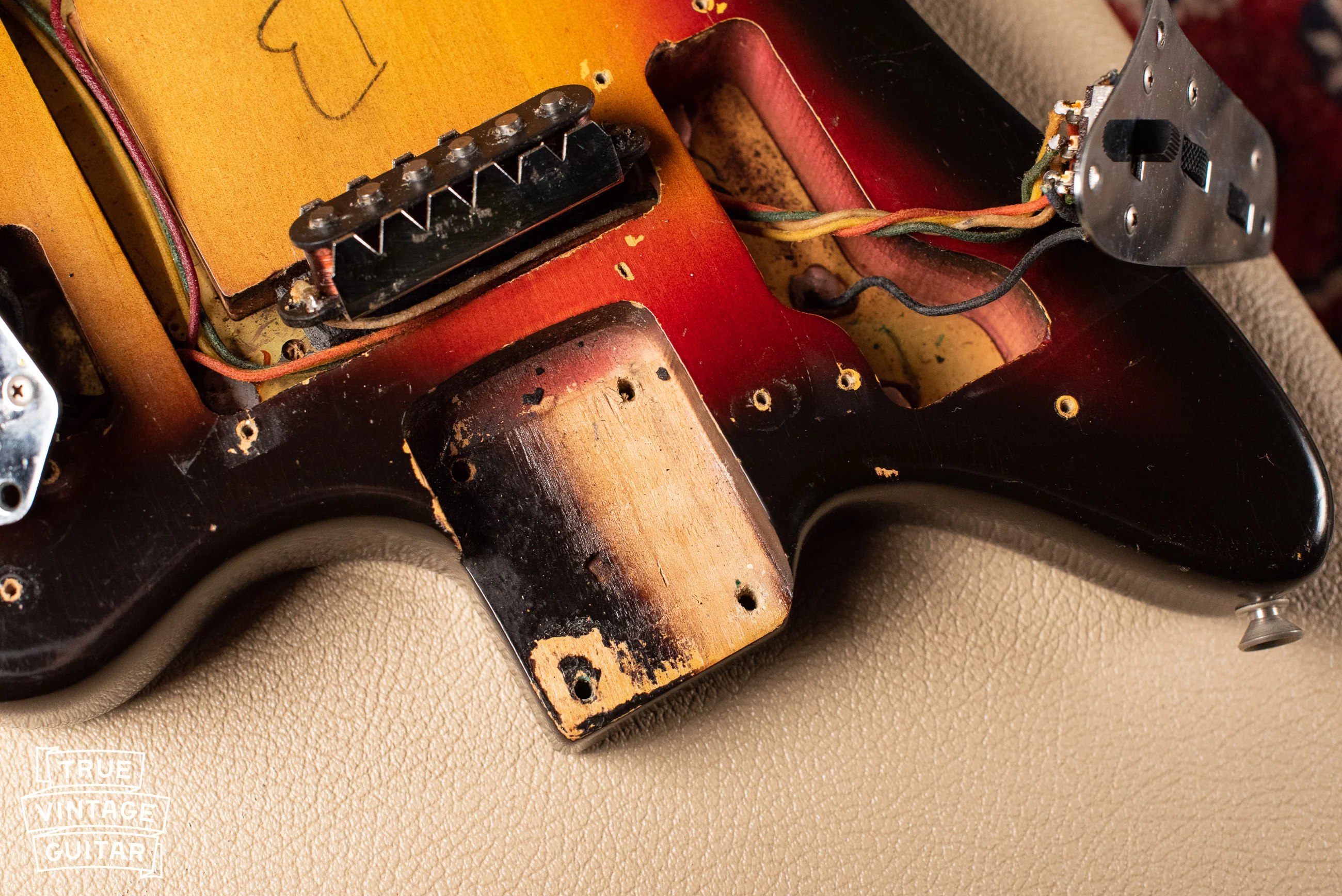1963 Fender Jaguar Sunburst - Image 38