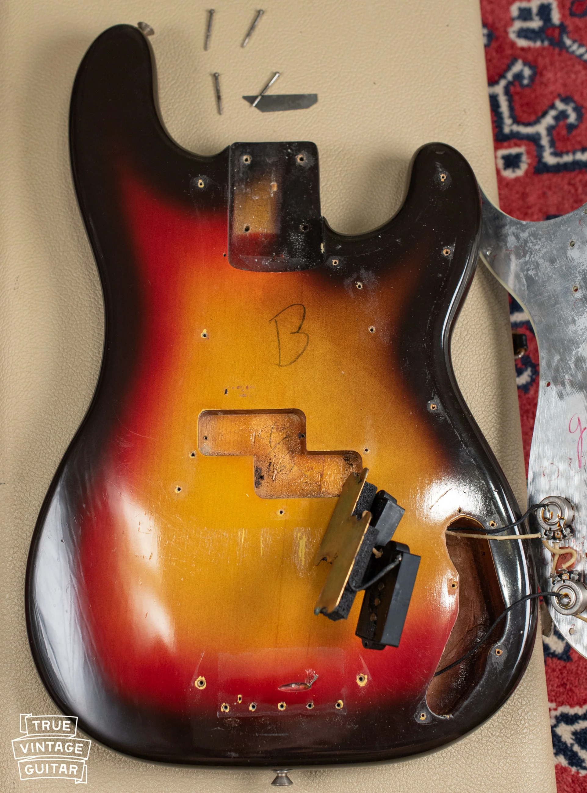 1963 Fender Precision Bass Sunburst - Image 20