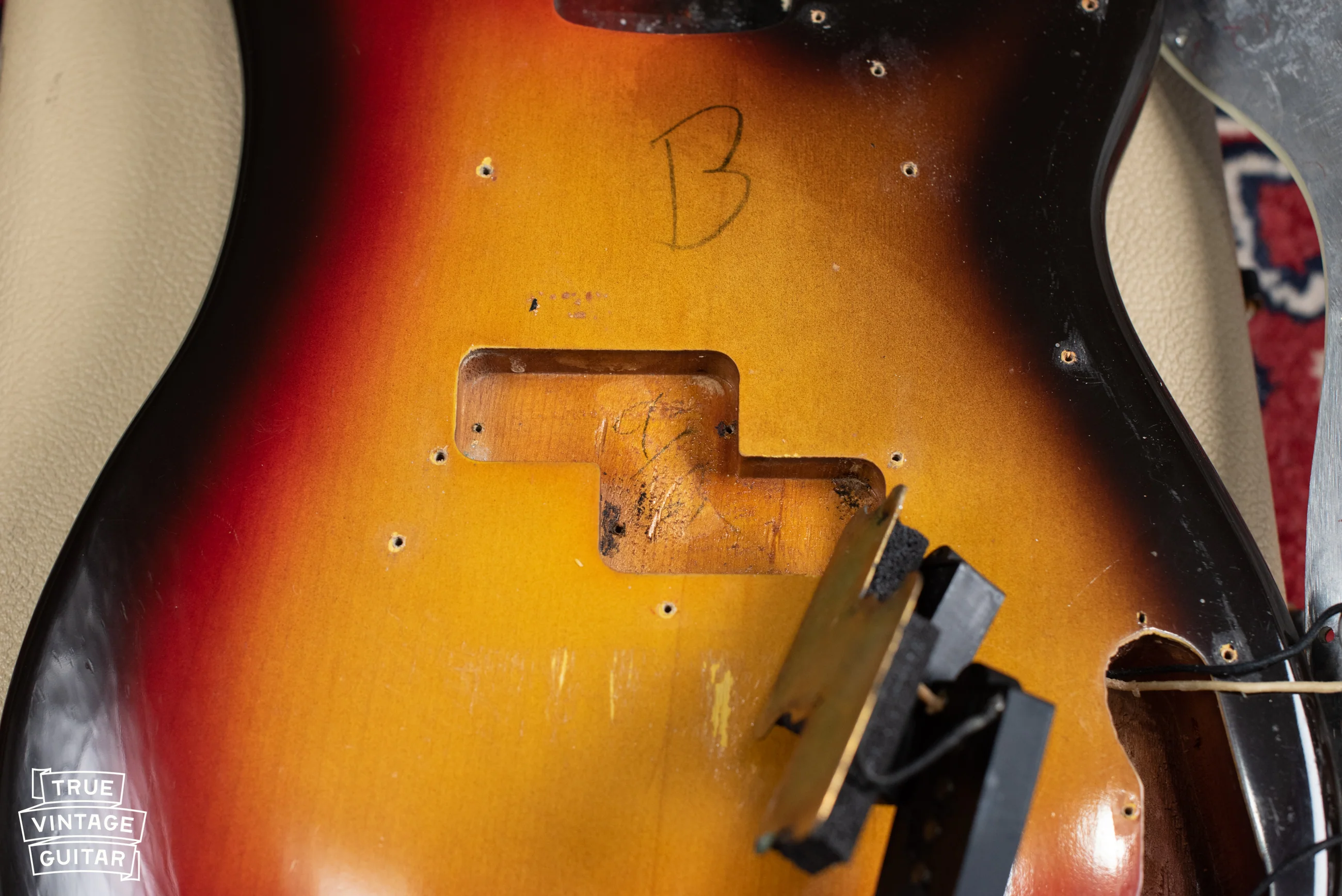 1963 Fender Precision Bass Sunburst - Image 21
