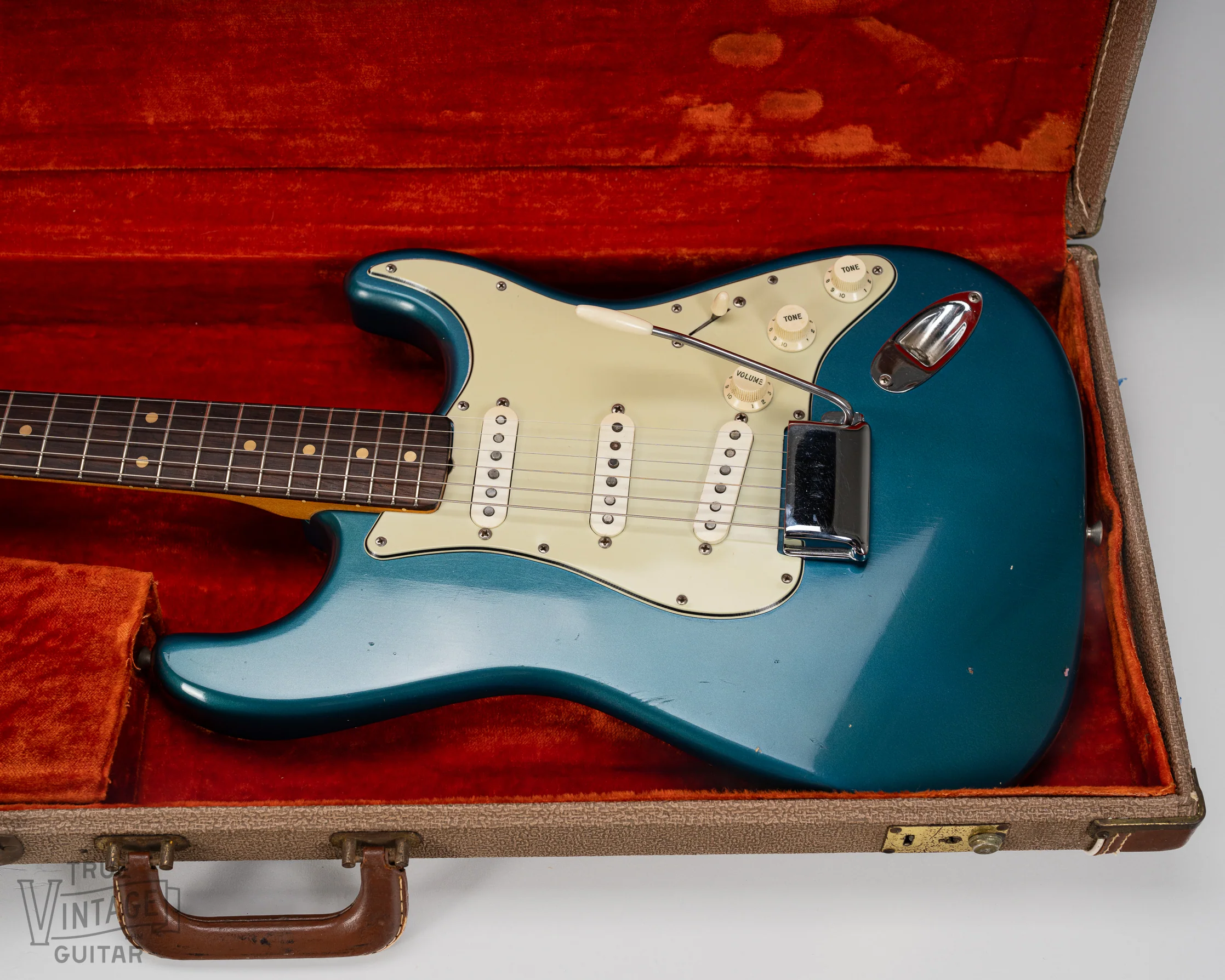 1963 Fender Stratocaster Lake Placid Blue Metallic - Image 17