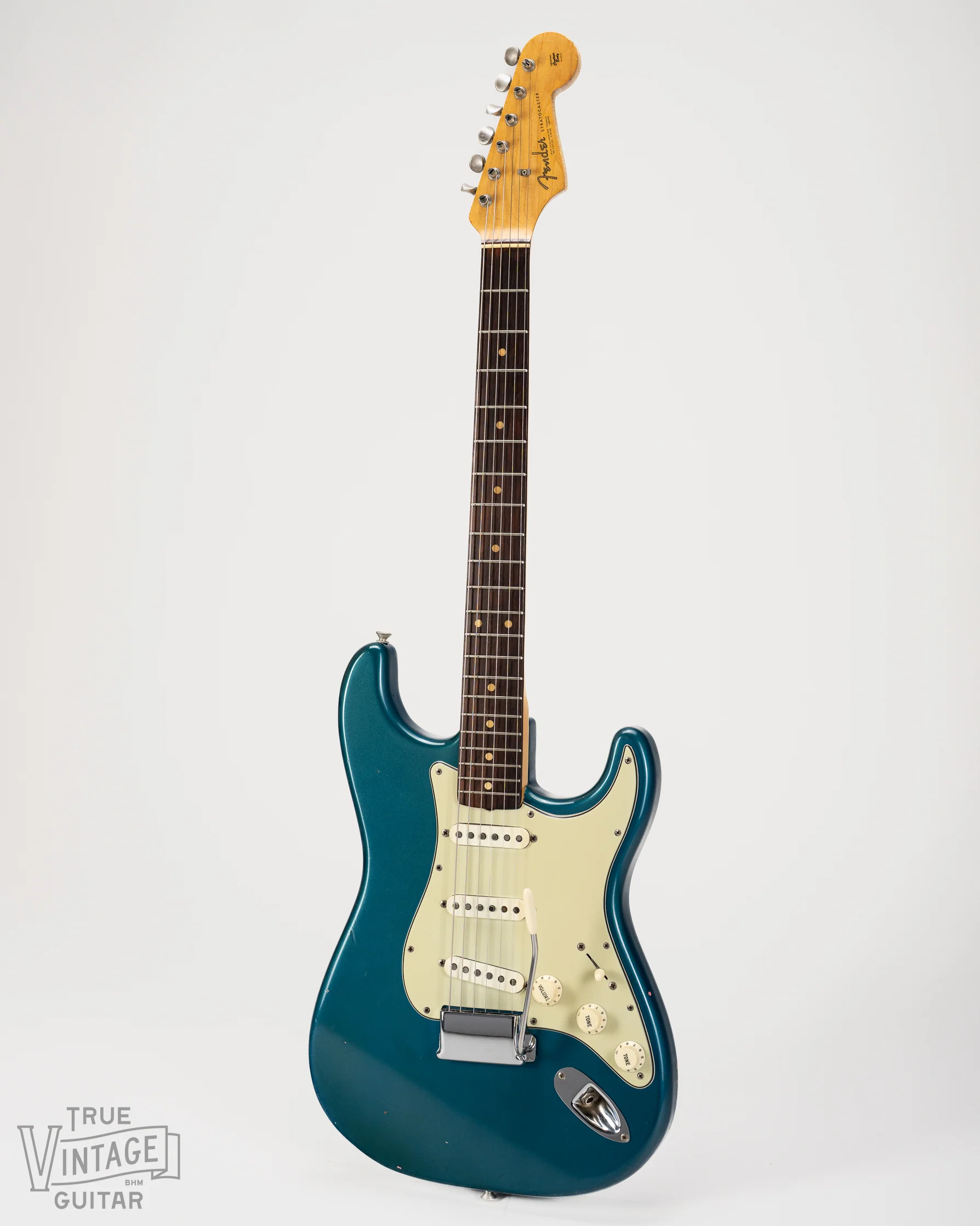 1963 Fender Stratocaster Lake Placid Blue Metallic - Image 3