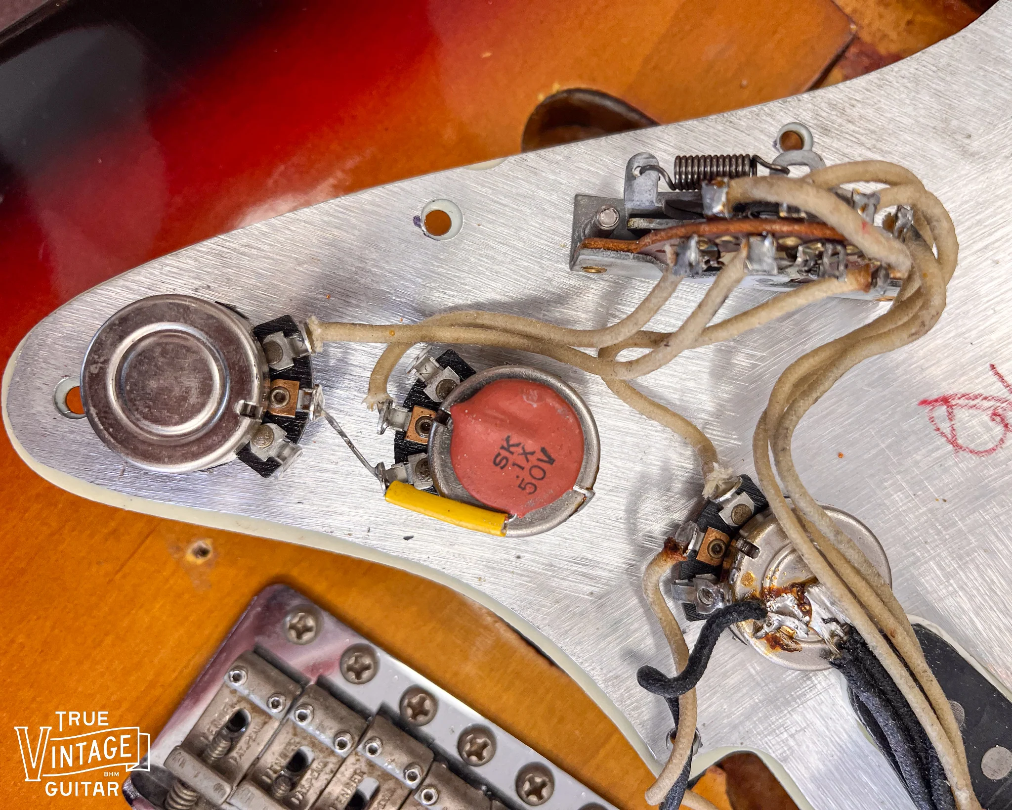 1963 Fender Stratocaster Sunburst - Image 18