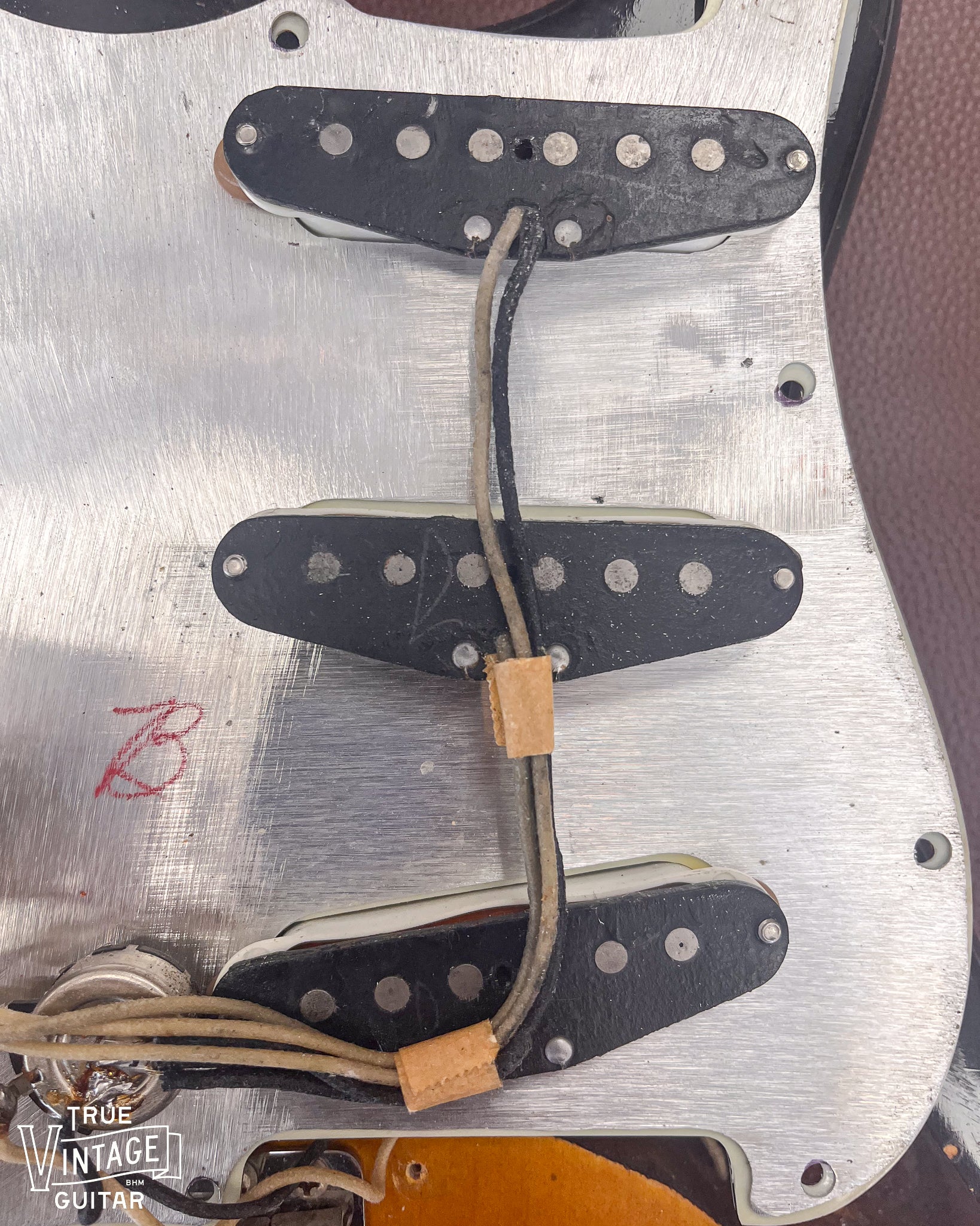 1963 Fender Stratocaster Sunburst - Image 19