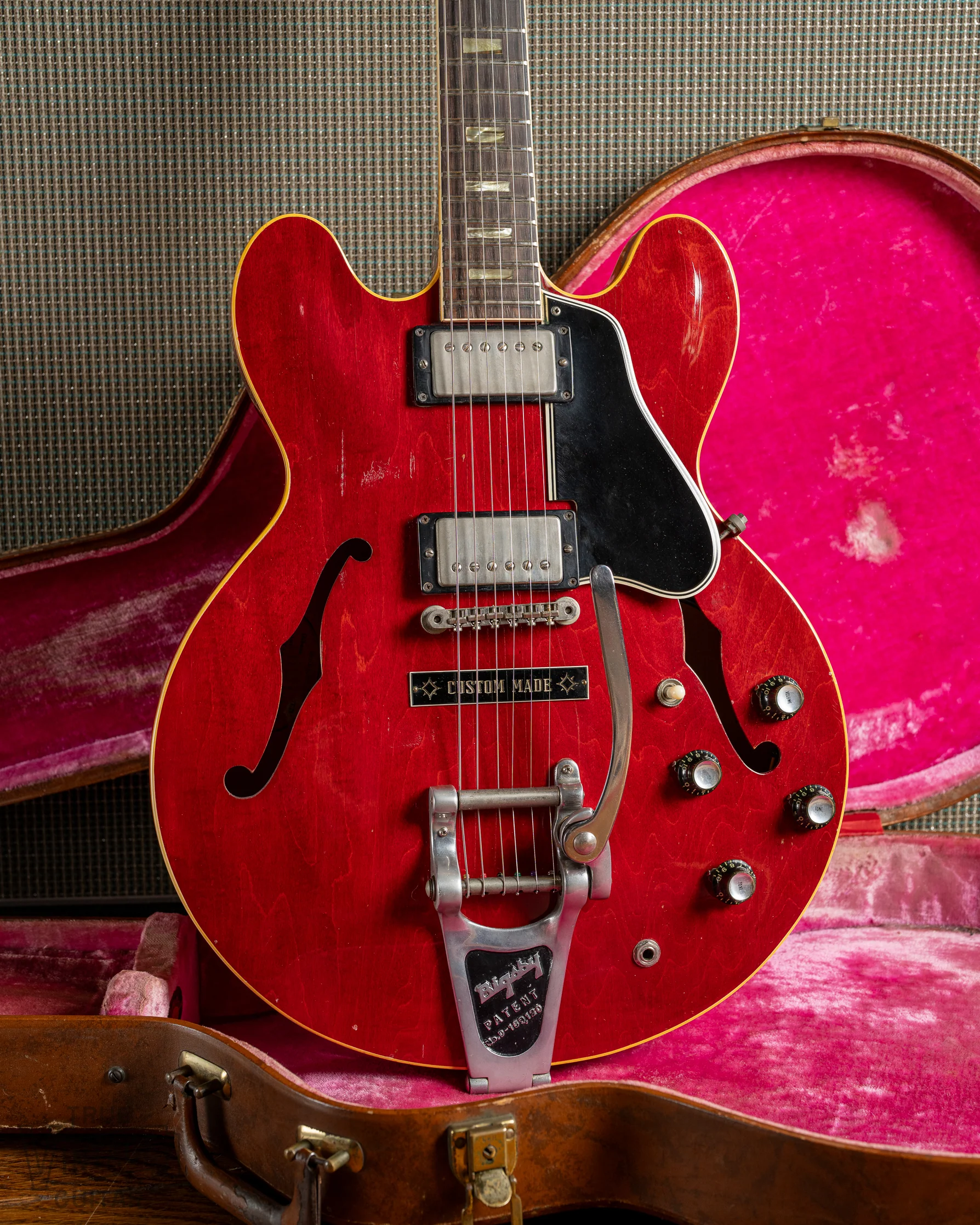 1963 Gibson ES-335 TDC Cherry Bigsby - Image 4