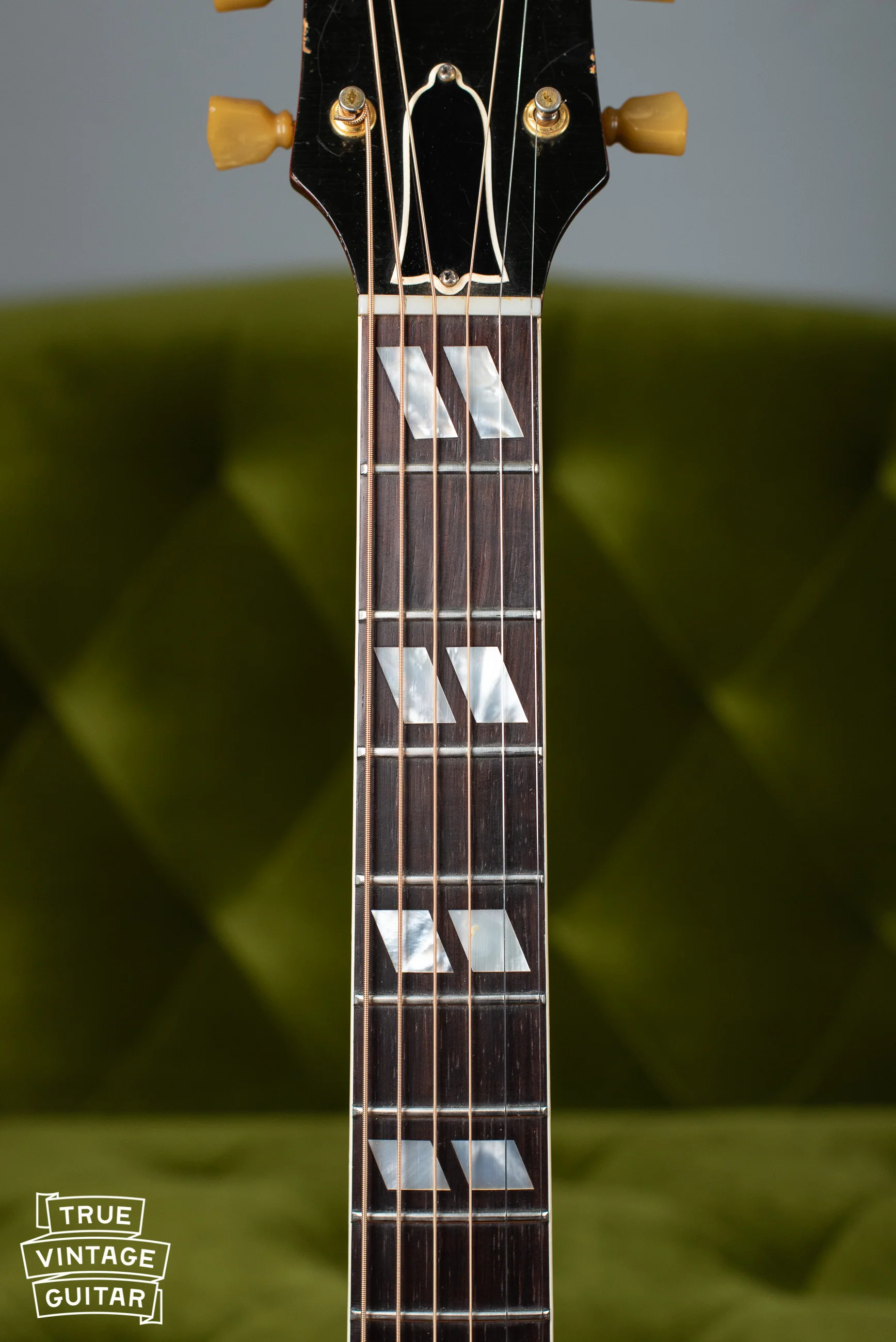 1963 Gibson Hummingbird - Image 17