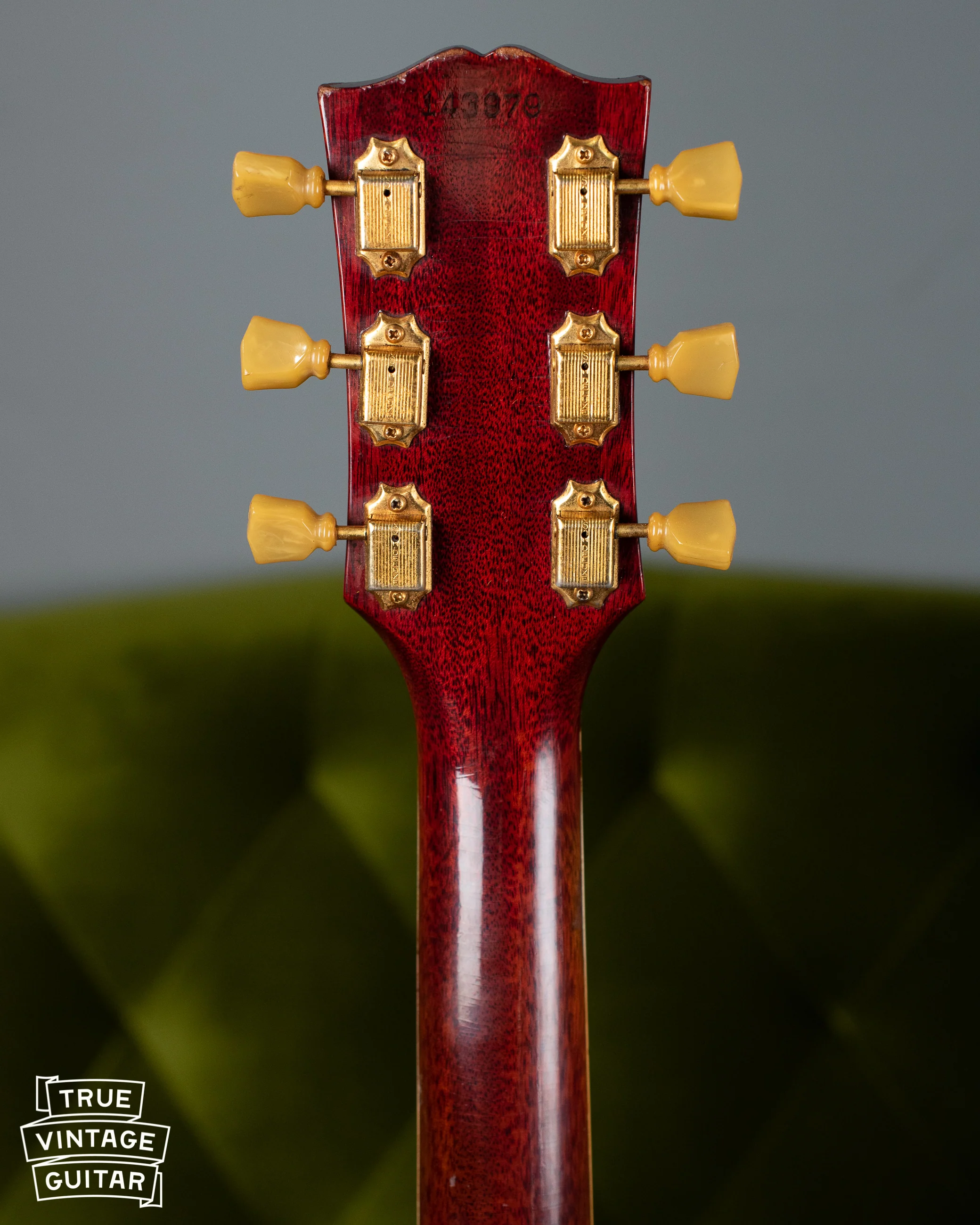 1963 Gibson Hummingbird - Image 18