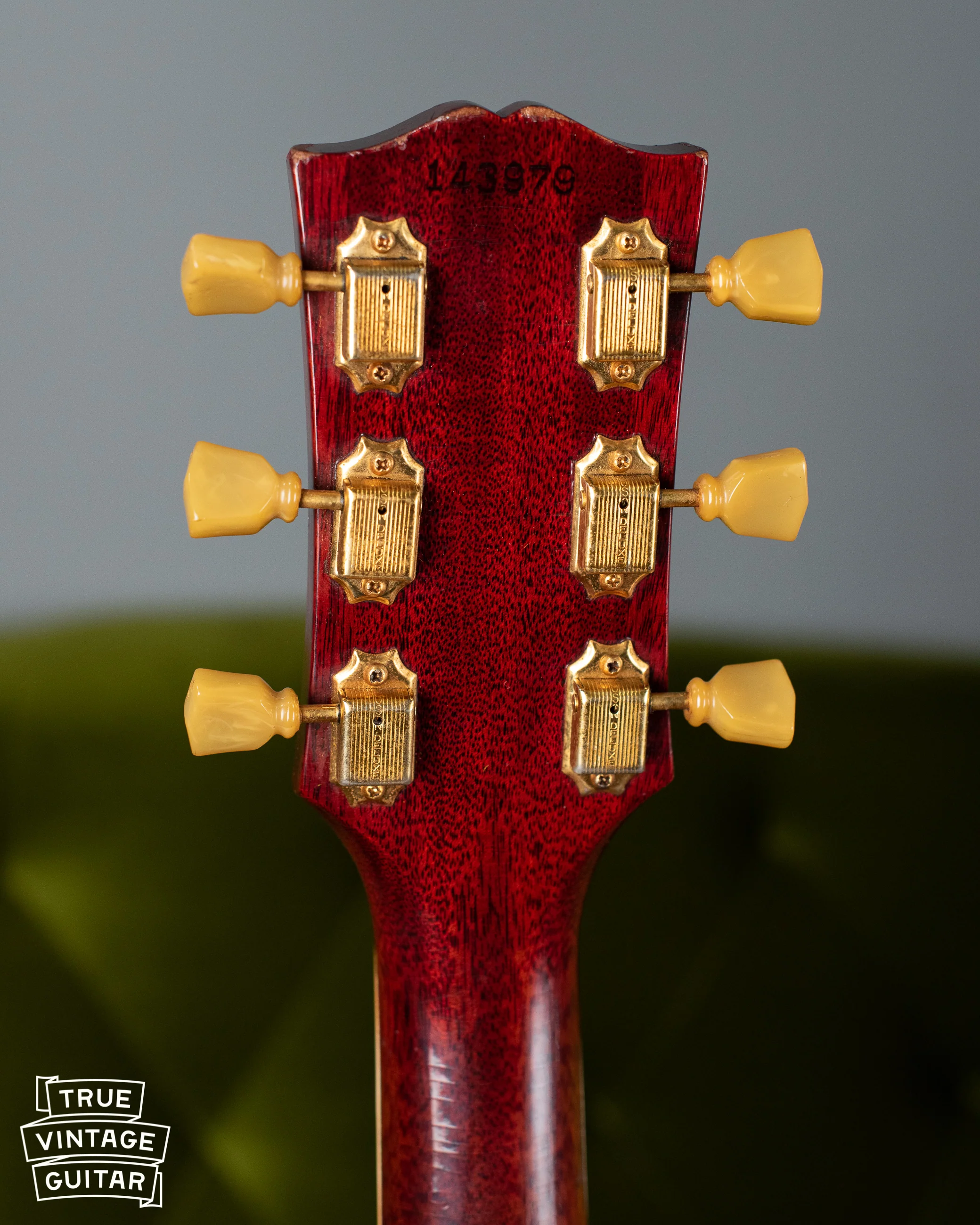 1963 Gibson Hummingbird - Image 21