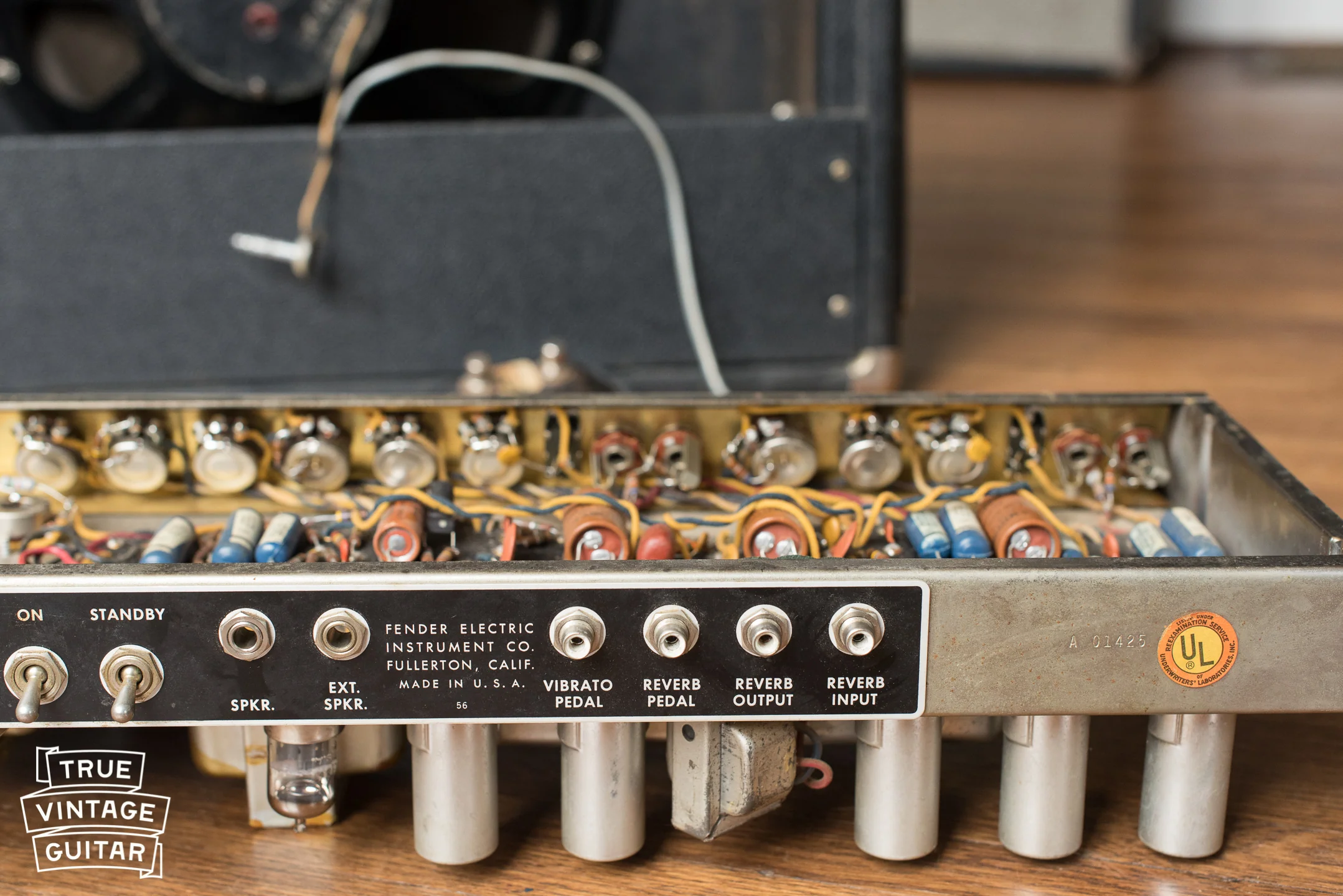 1964 Fender Vibroverb vintage guitar amplifier - Image 17