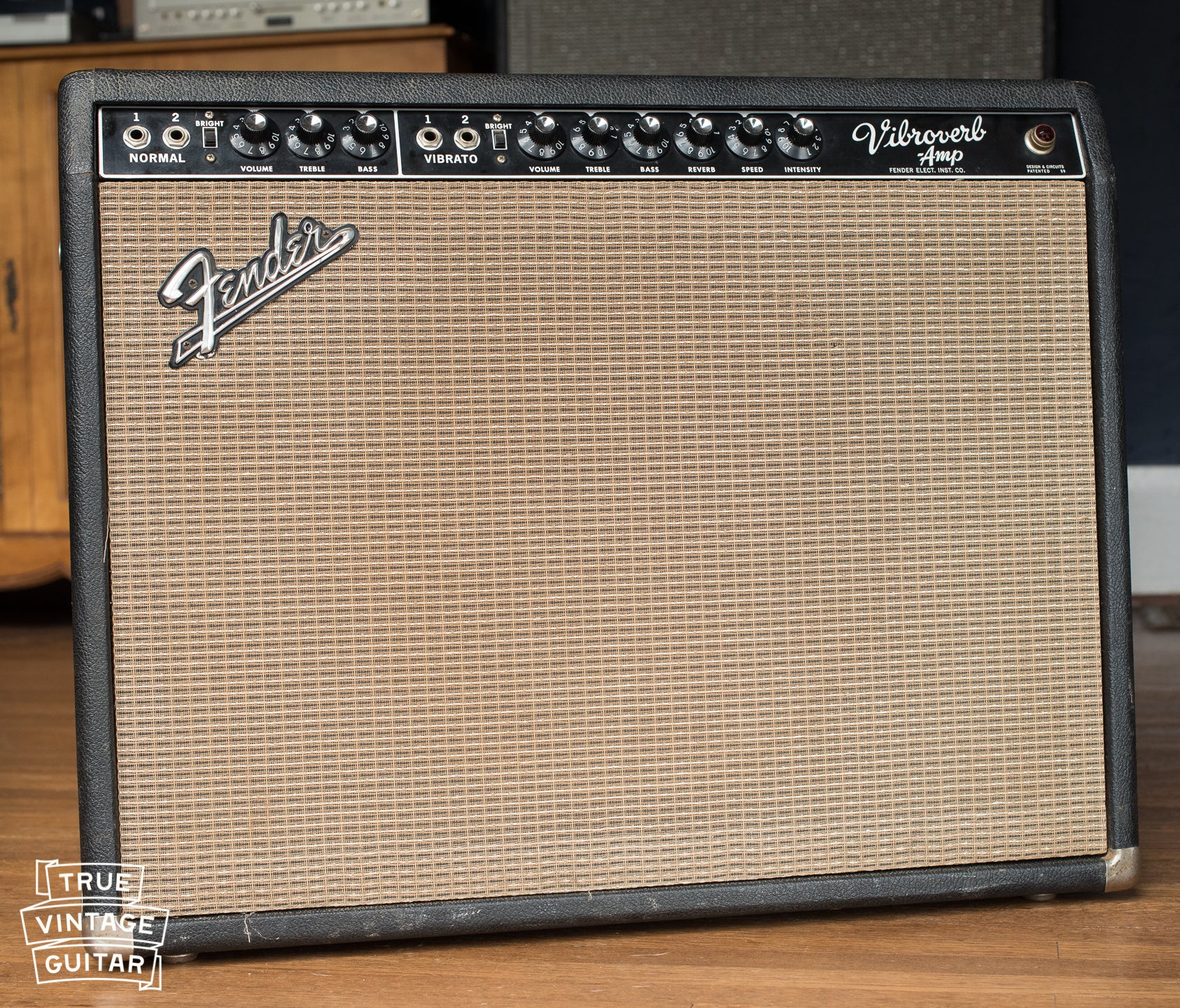 1964 Fender Vibroverb vintage guitar amplifier - Image 5