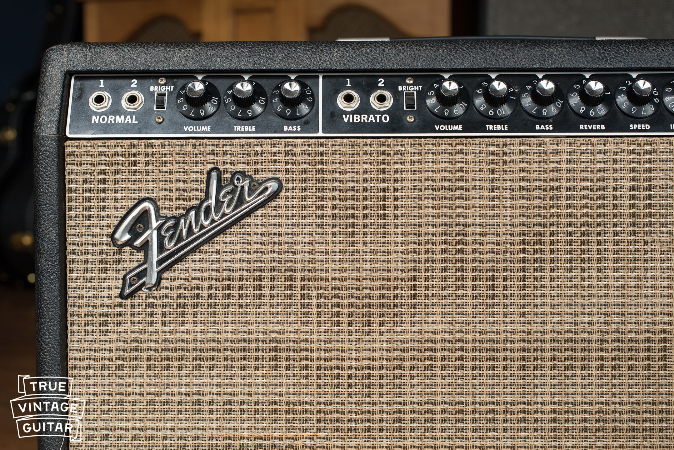 1964 Fender Vibroverb vintage guitar amplifier - Image 6
