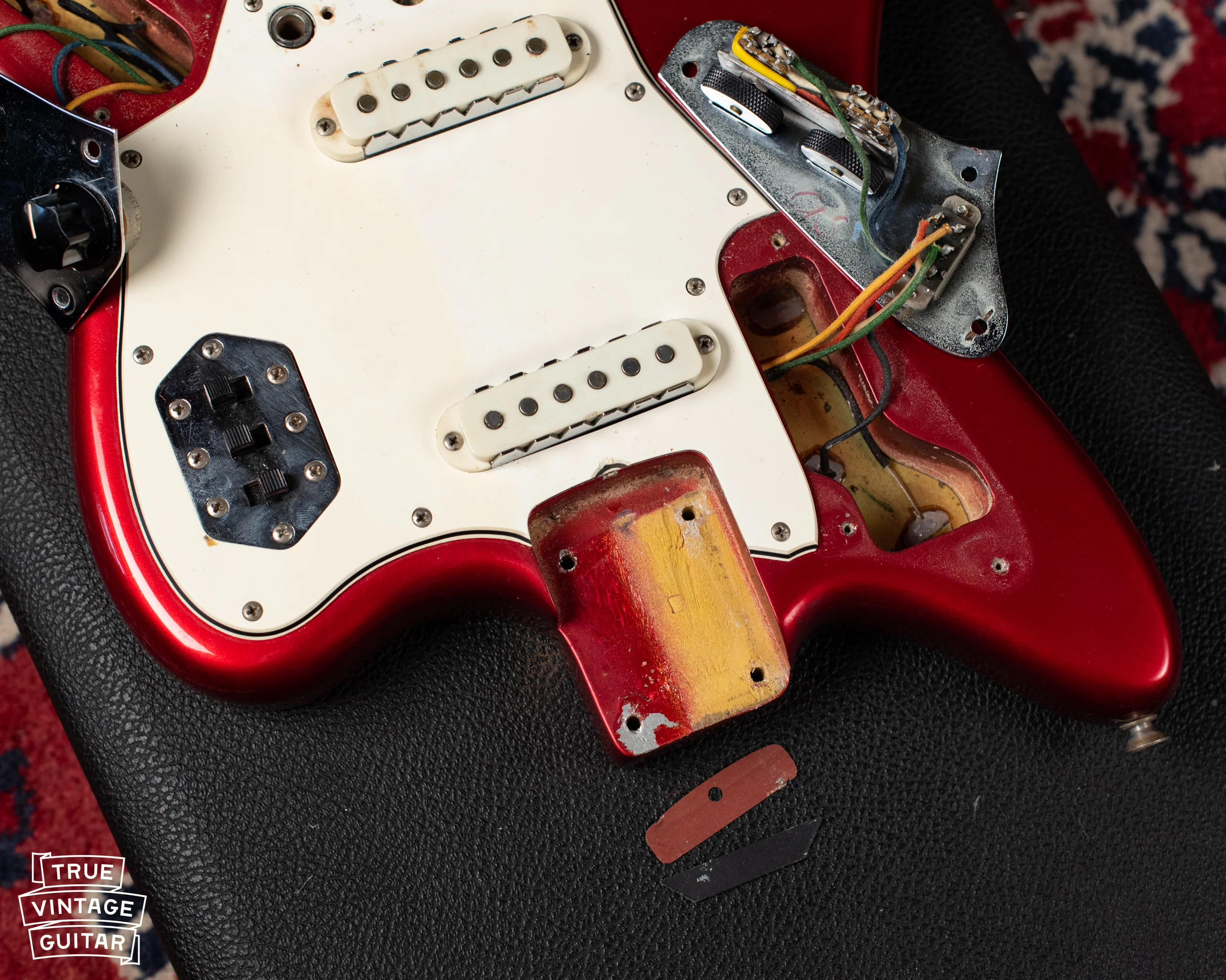 1965 Fender Jaguar Candy Apple Red Metallic - Image 17
