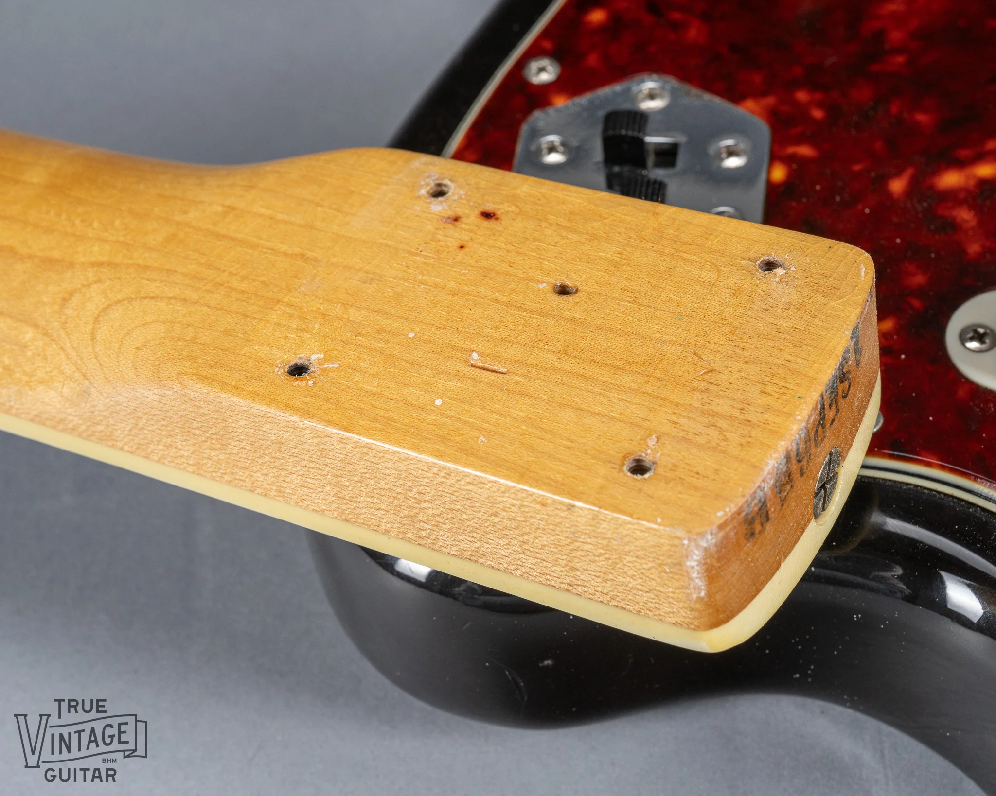 1965 Fender Jaguar Sunburst - Image 23