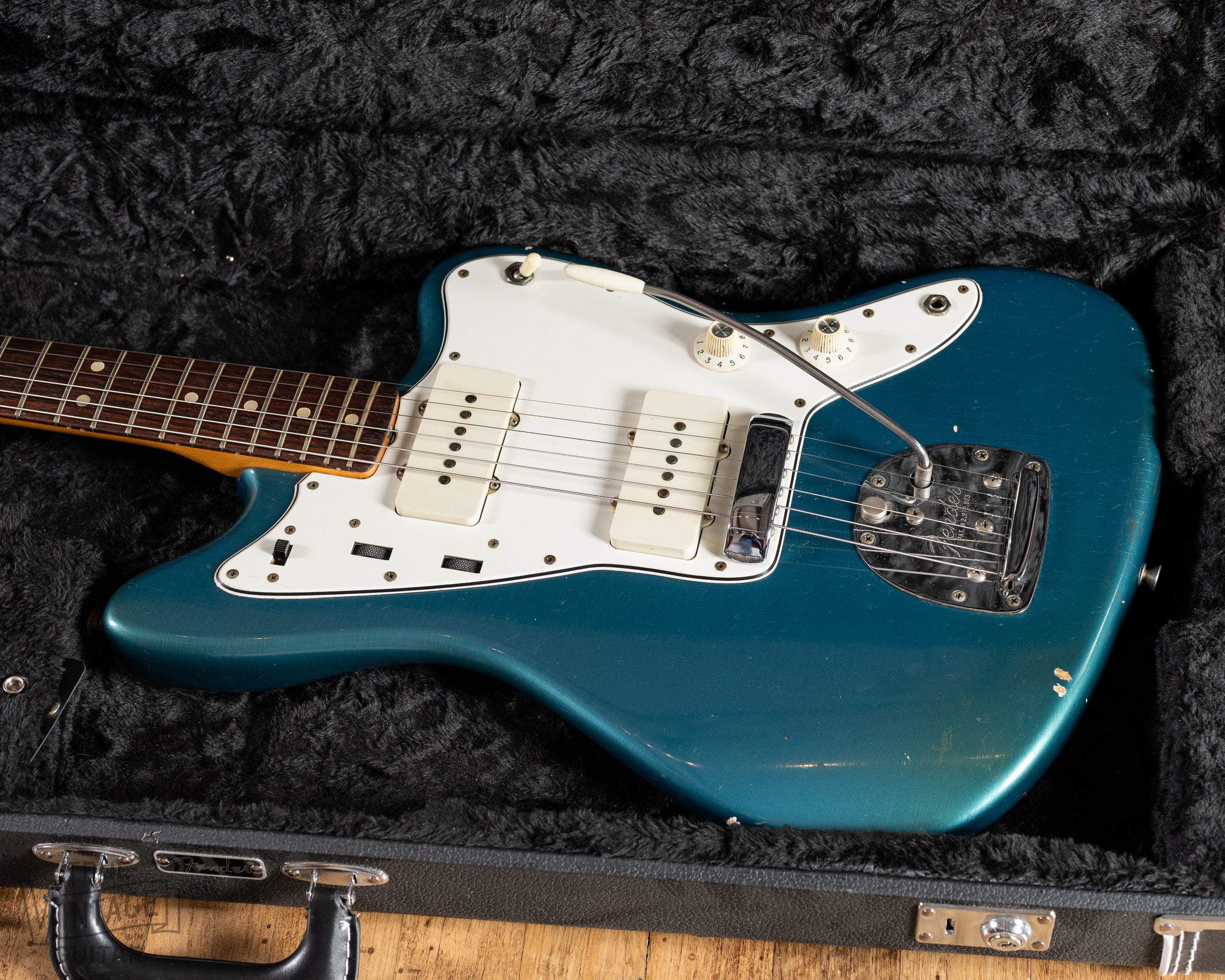 1965 Fender Jazzmaster Lake Placid Blue Metallic - Image 13