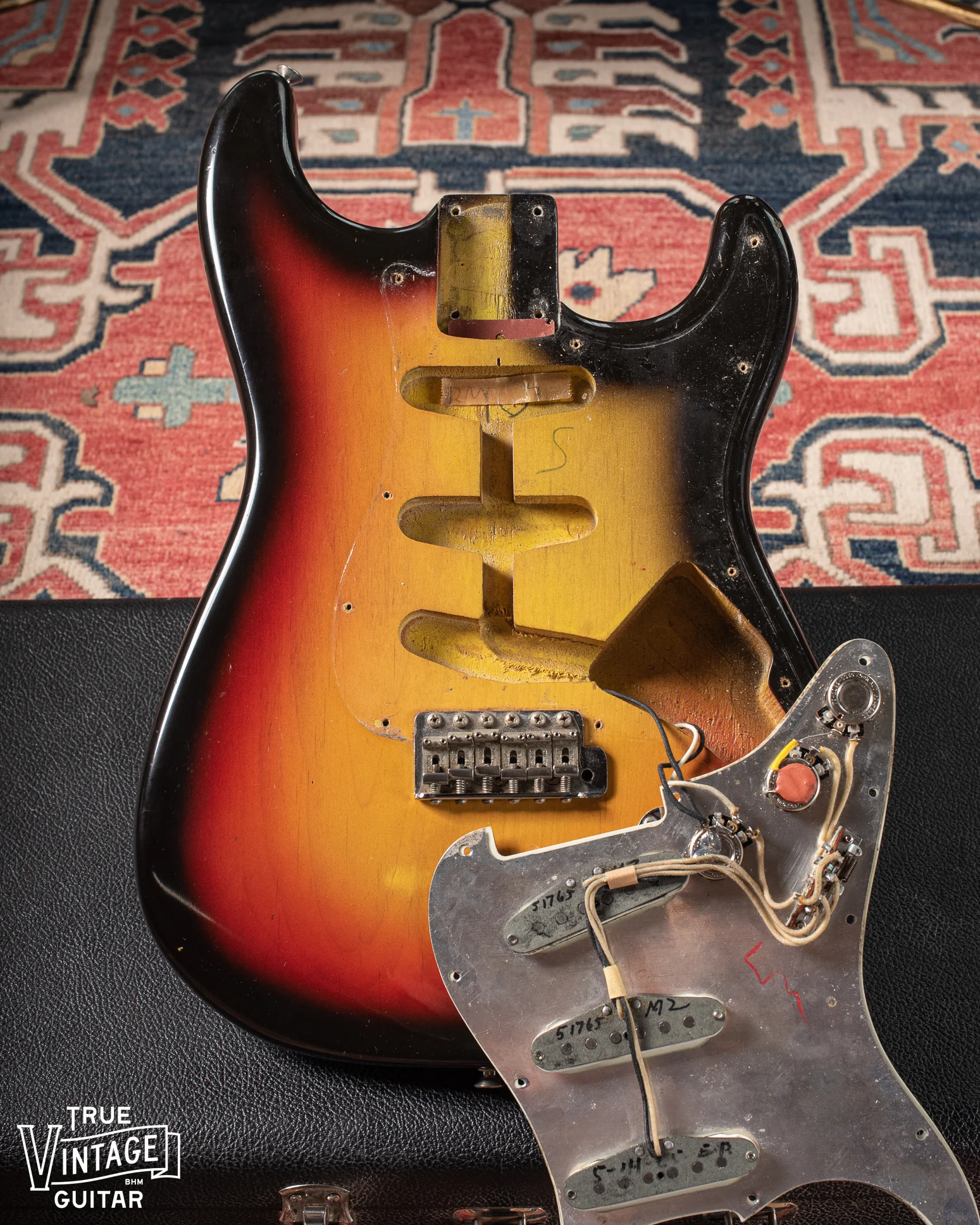 1965 Fender Stratocaster - Image 13