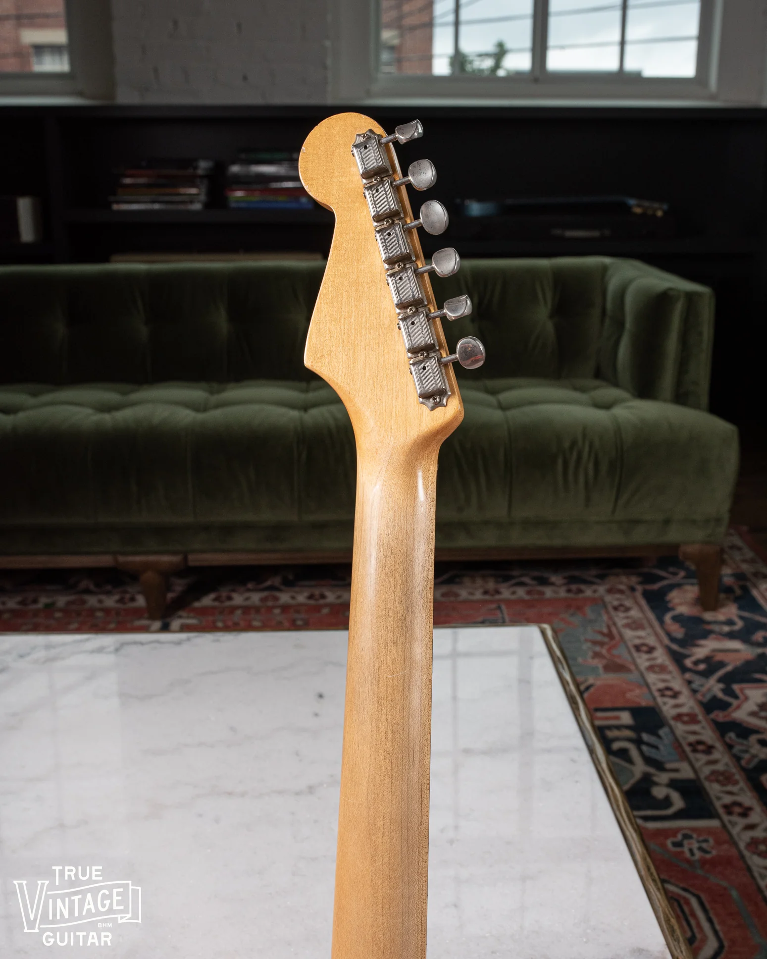 1965 Fender Stratocaster - Image 8