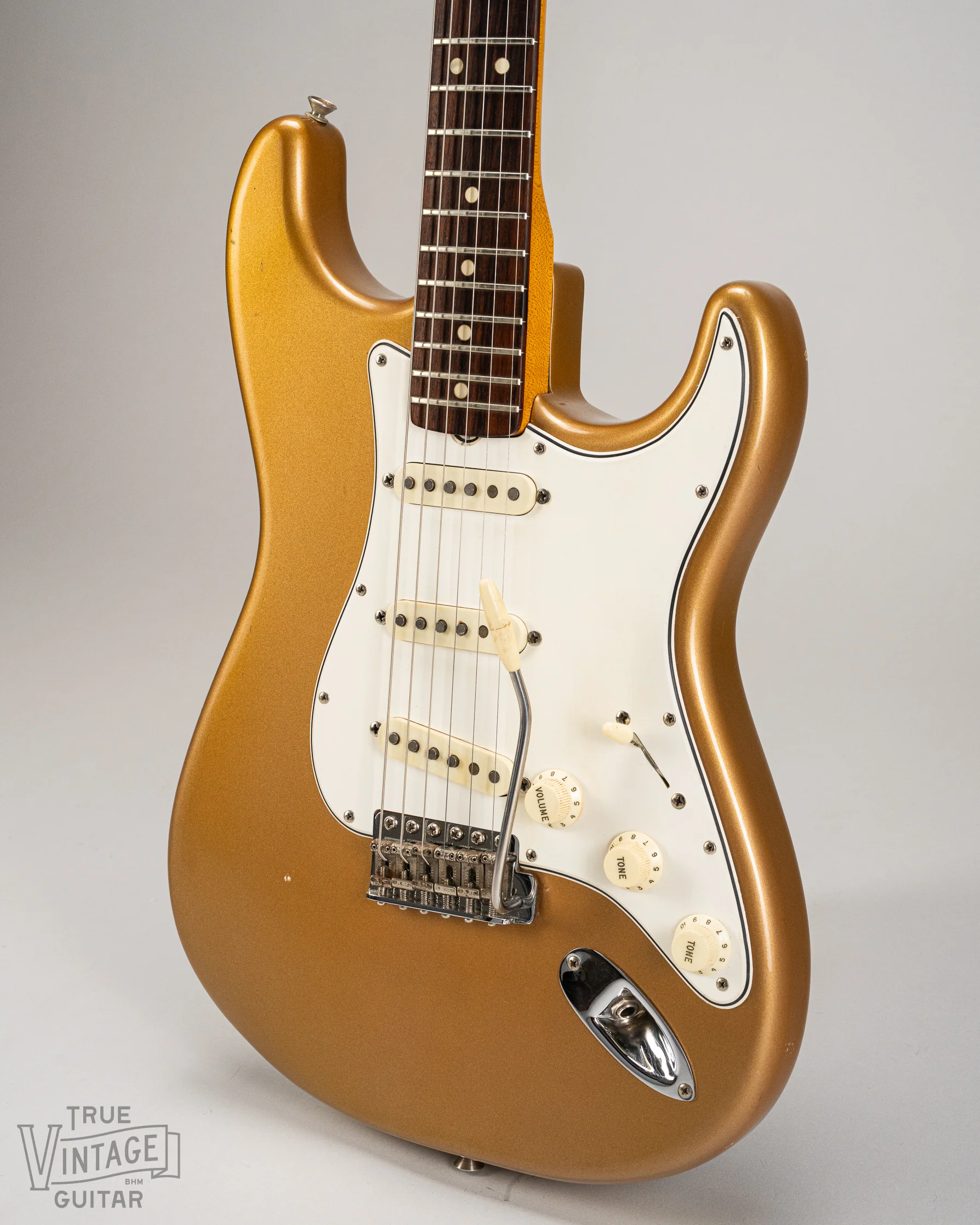 1965 Fender Stratocaster Firemist Gold - Image 5